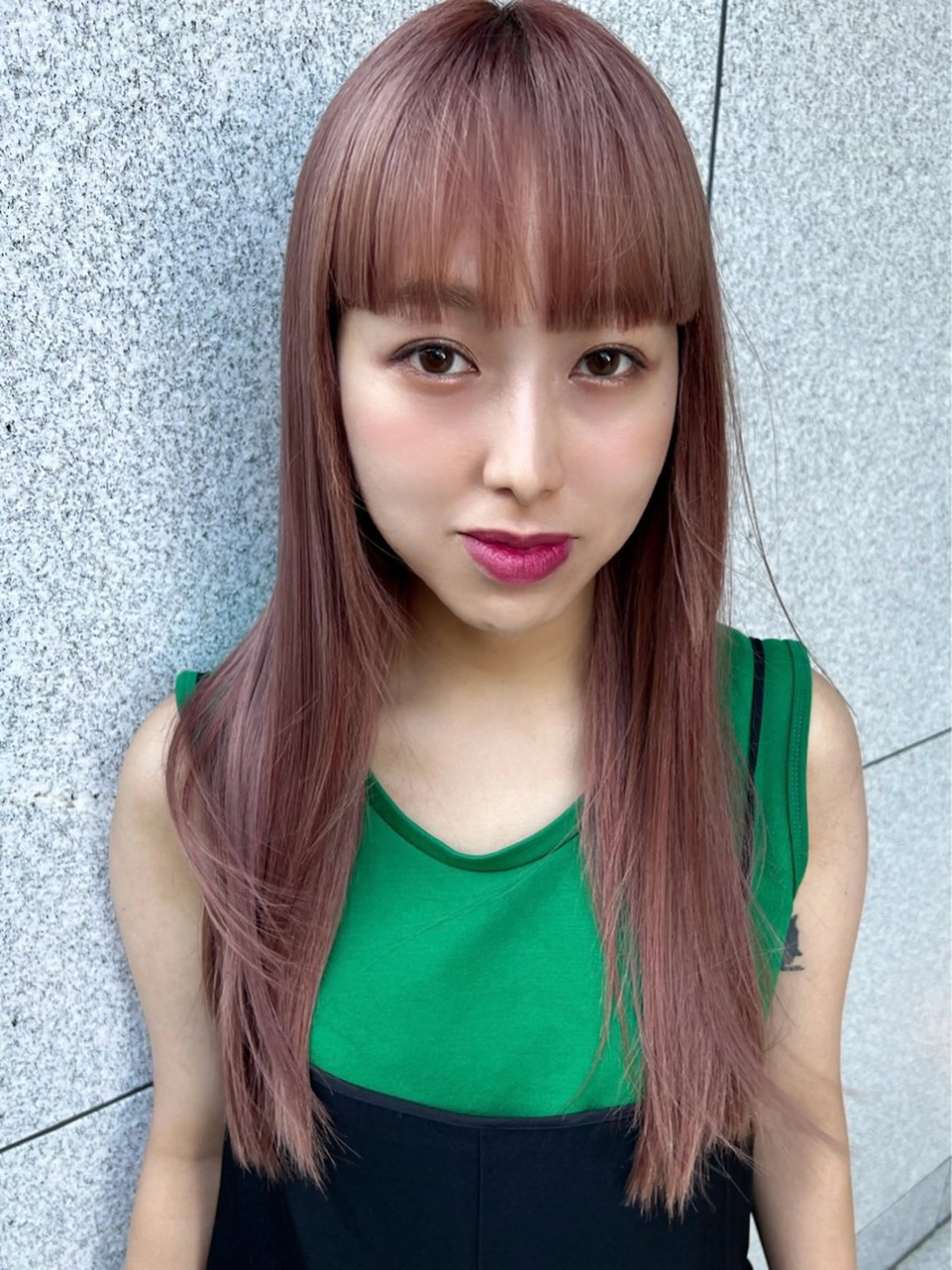 ロング カラー ブラウンカラー ピンクカラー ピンクブラウン ヘアカラー ブリーチ＆カラーが 得意☀️望月宣雄☀️のヘアスタイル