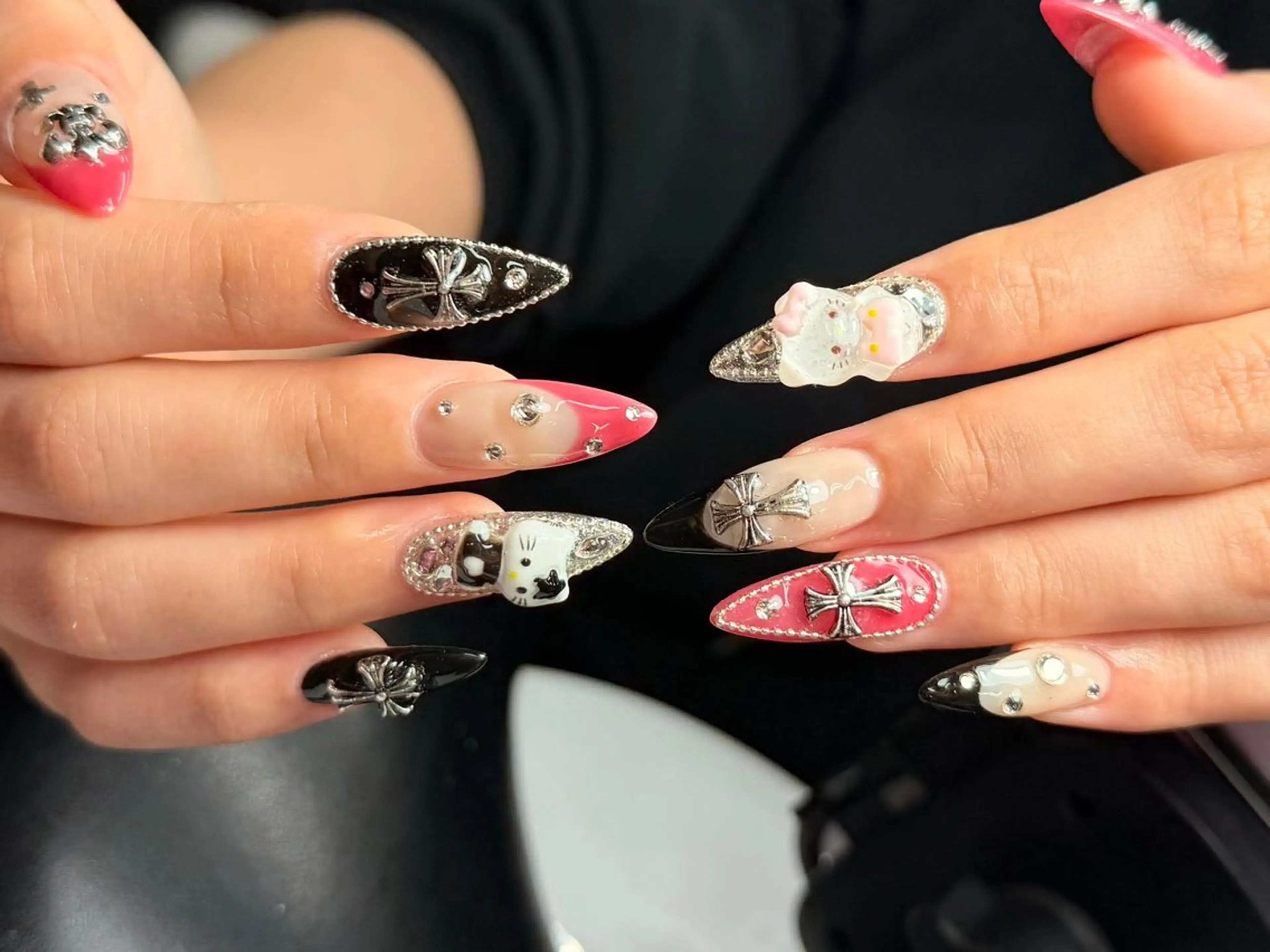 ネイル 韓国ネイル 持ち込み ニュアンスネイル ネイルチップ 冬ネイル LISA ANA.CHUOのネイルデザイン