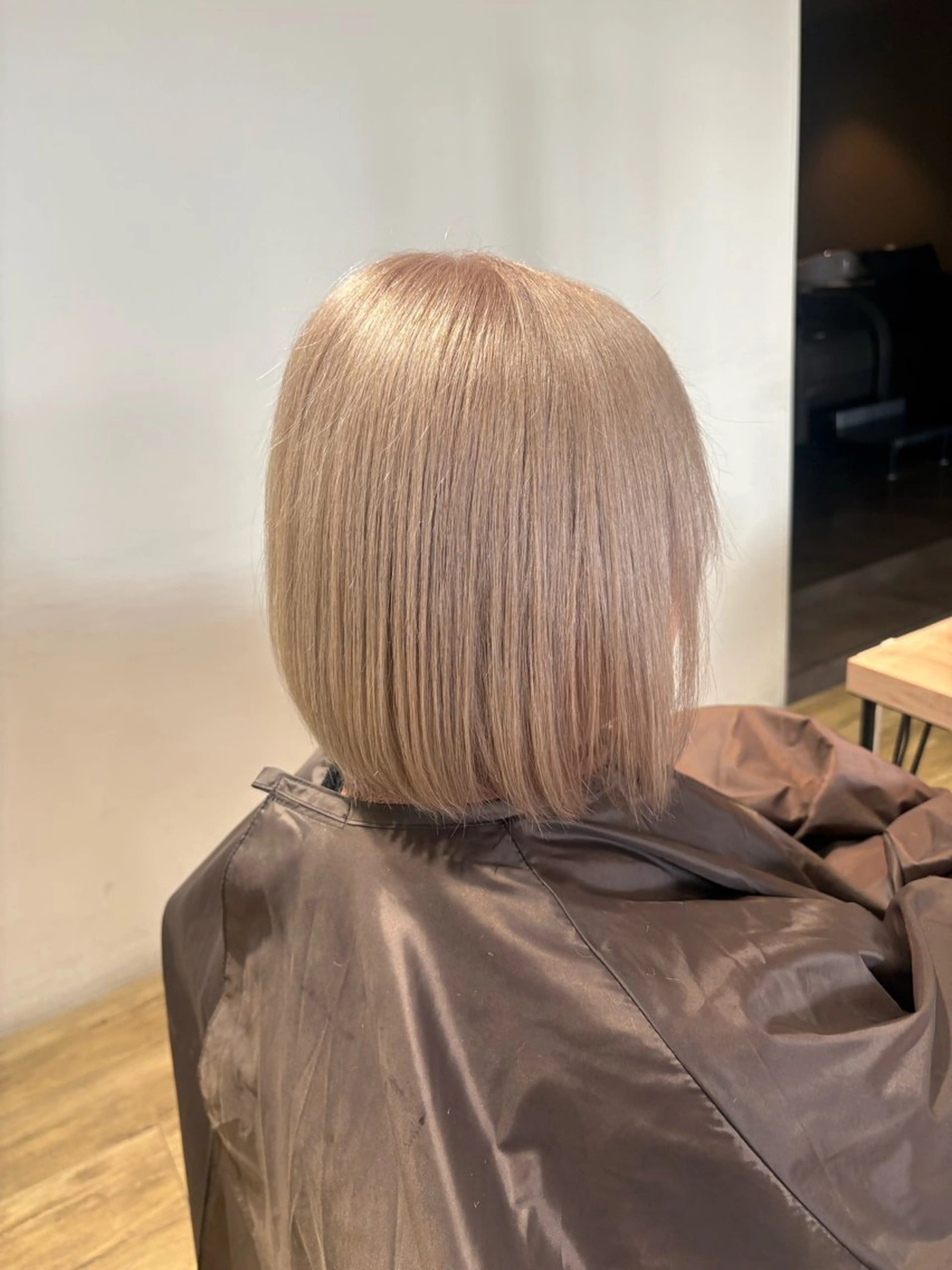 ミディアム カット ヘアカラー トリートメント 前田 菜奈子のヘアスタイル