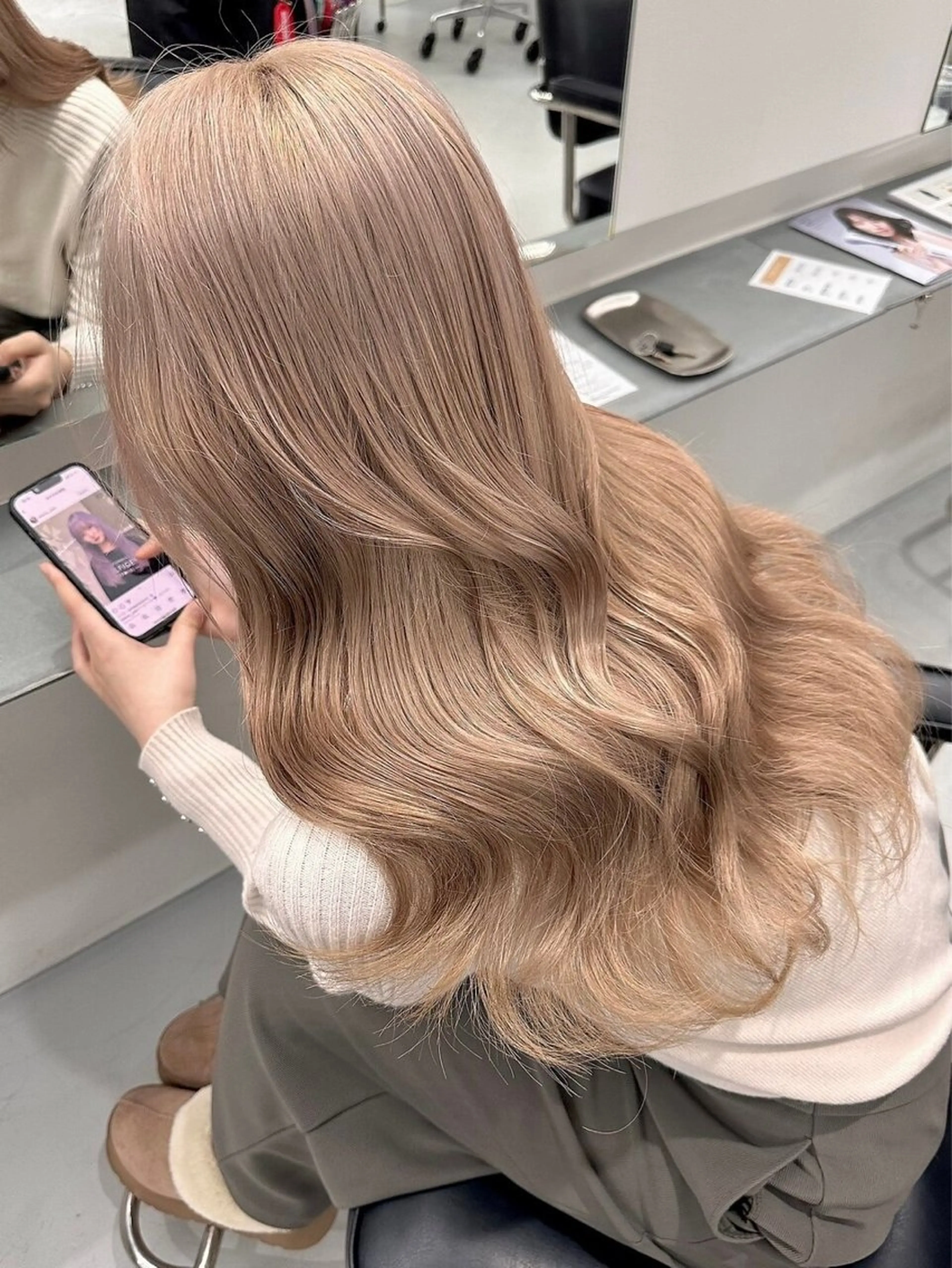 【5月限定🌼】ミルクティーカラー🧸ケアブリーチ＋Aujuaトリートメントの写真