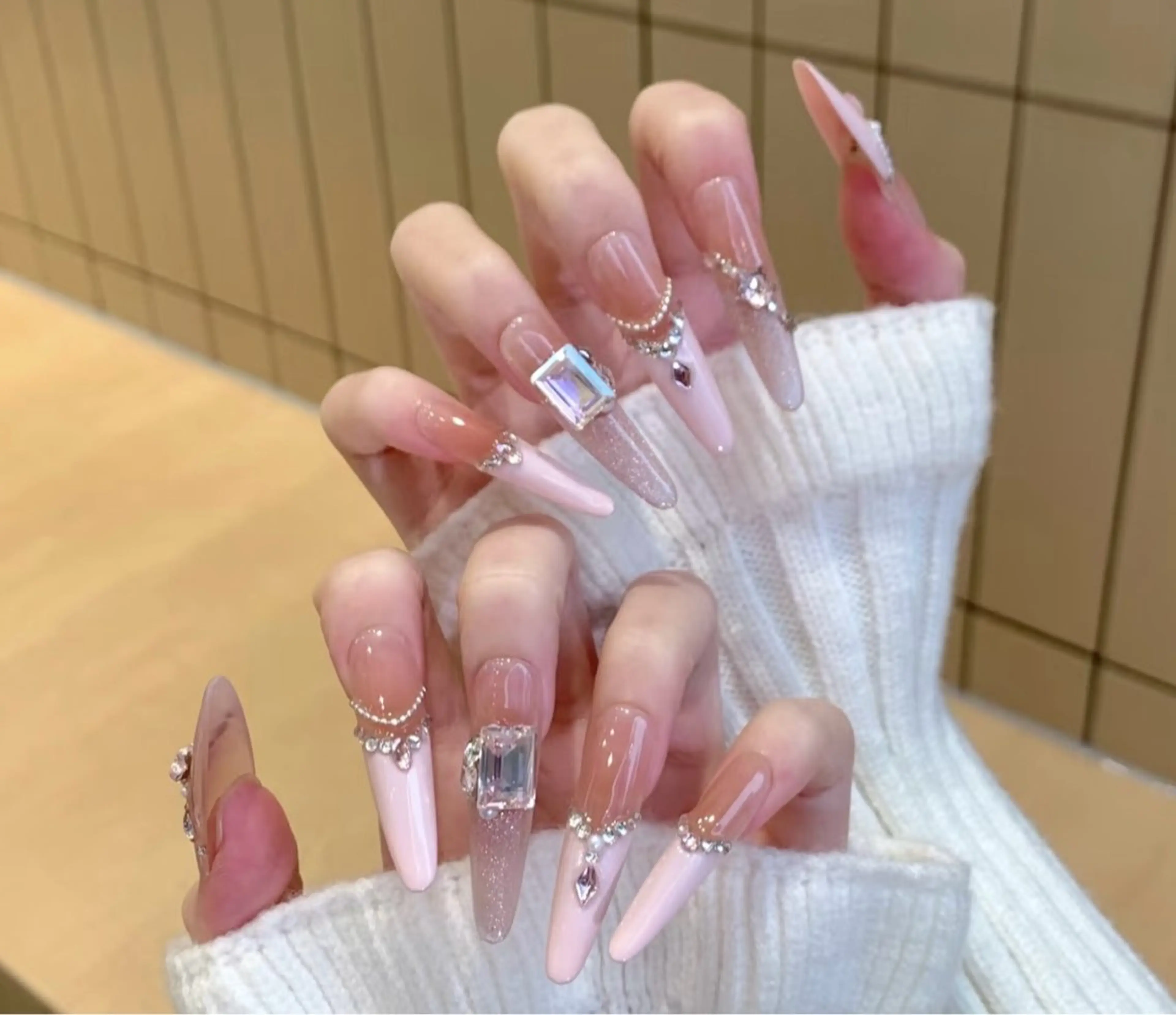 ネイル ハンドネイル D-BEAUTY Nailsalonのネイルデザイン