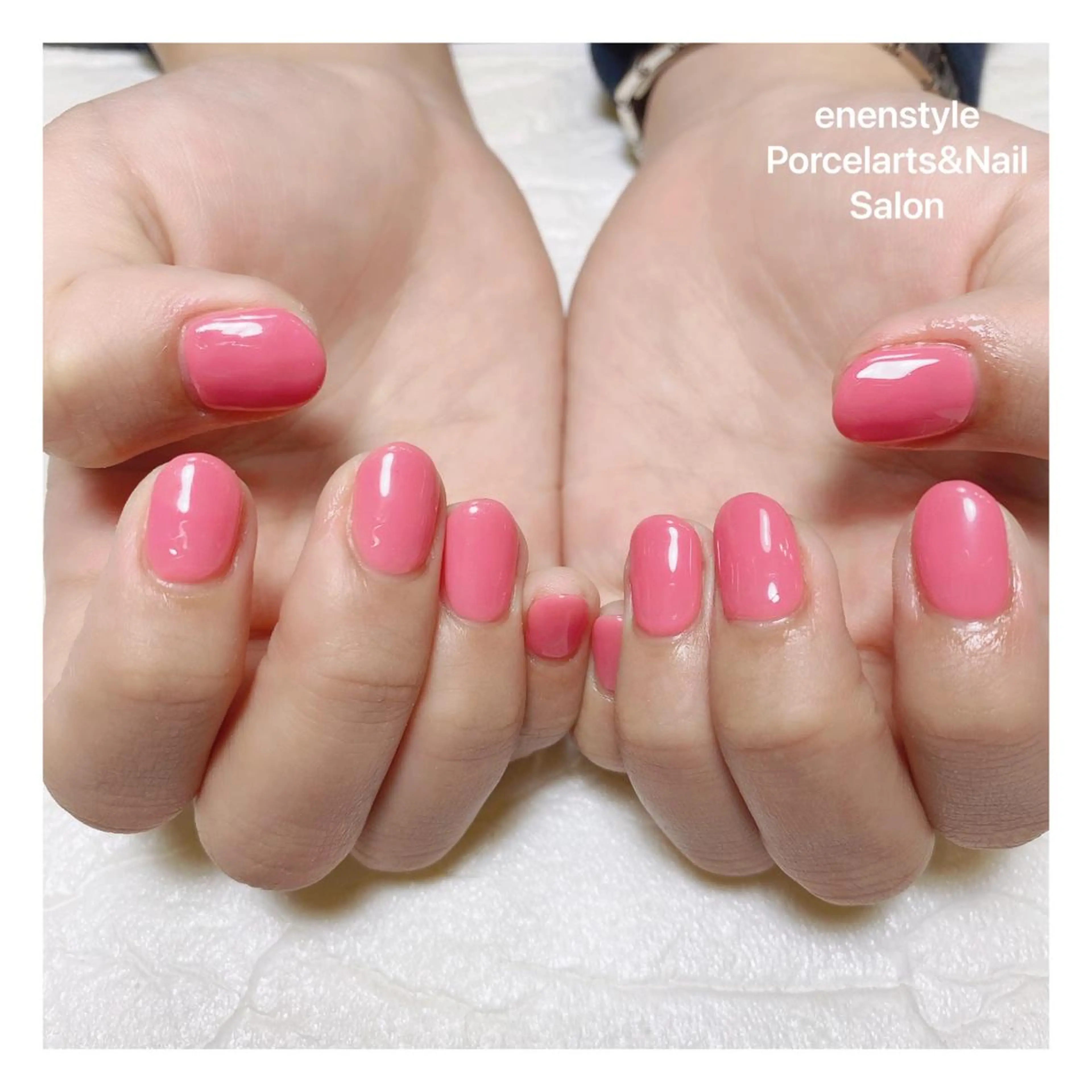 ショート ネイル 👑enen style👑のネイルデザイン