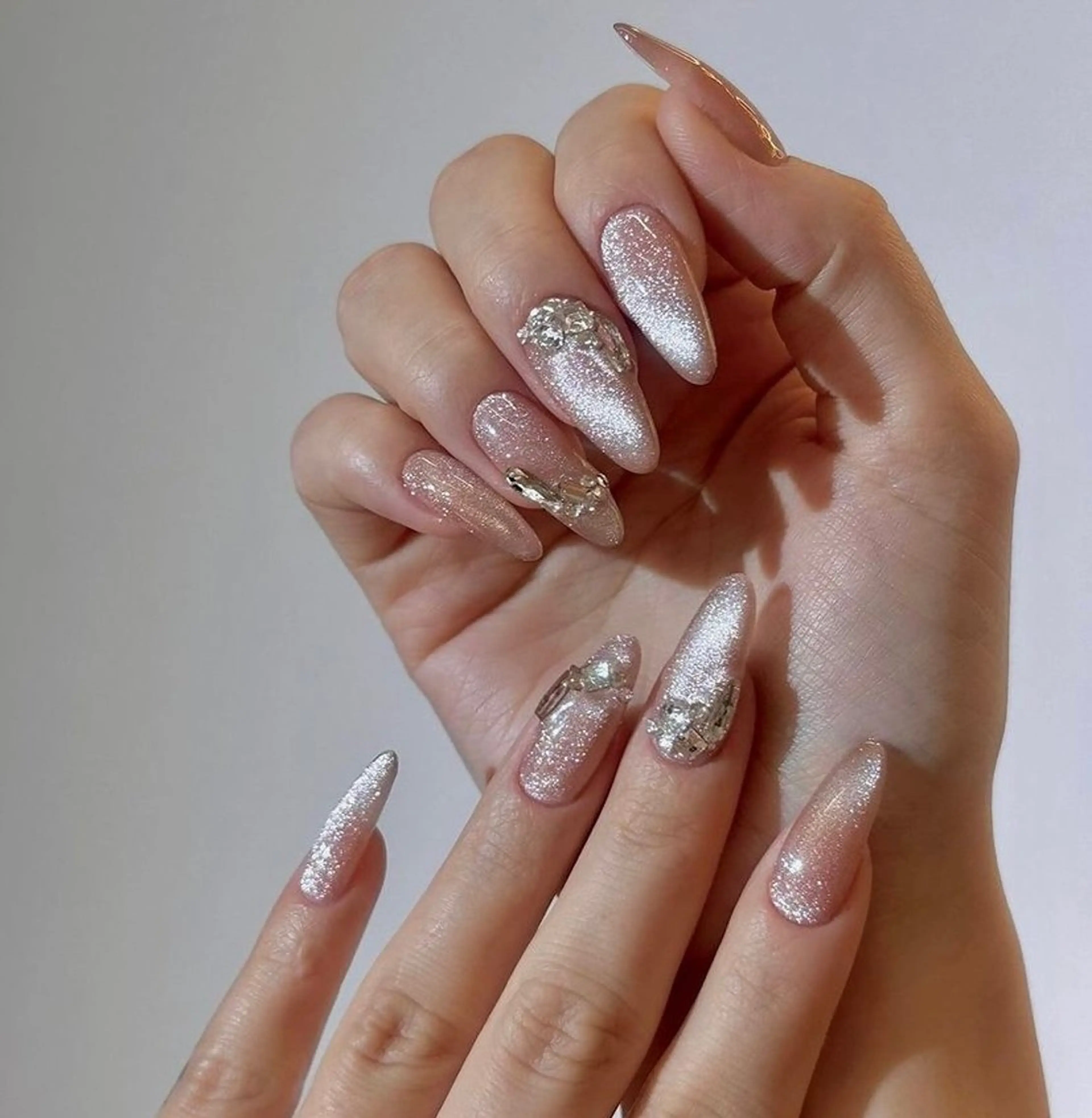 ネイル マグネットネイル オトク ネイルのネイルデザイン