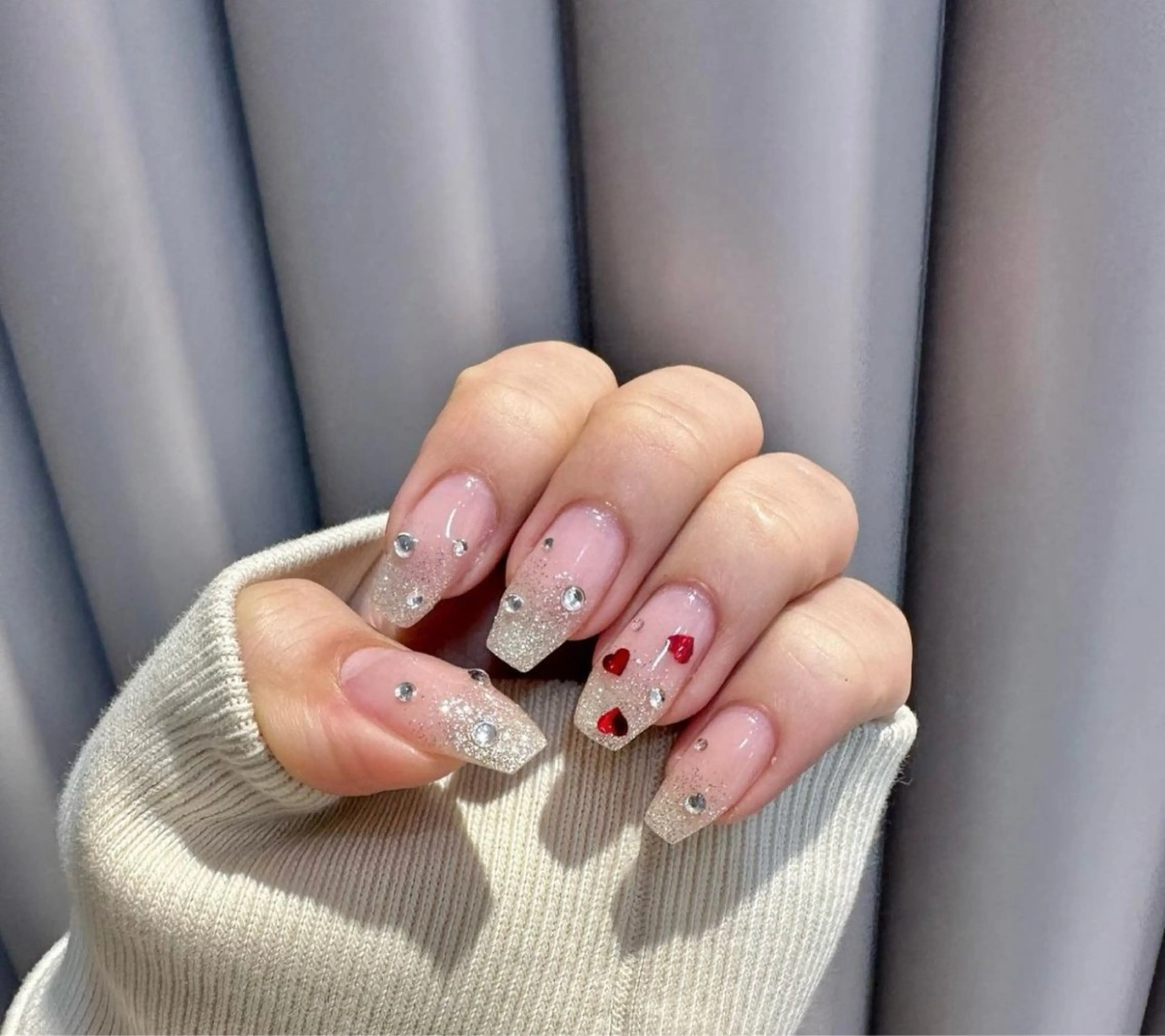 ネイル ハンドネイル ハンドケア UniqueNail 長さだし専門店のネイルデザイン