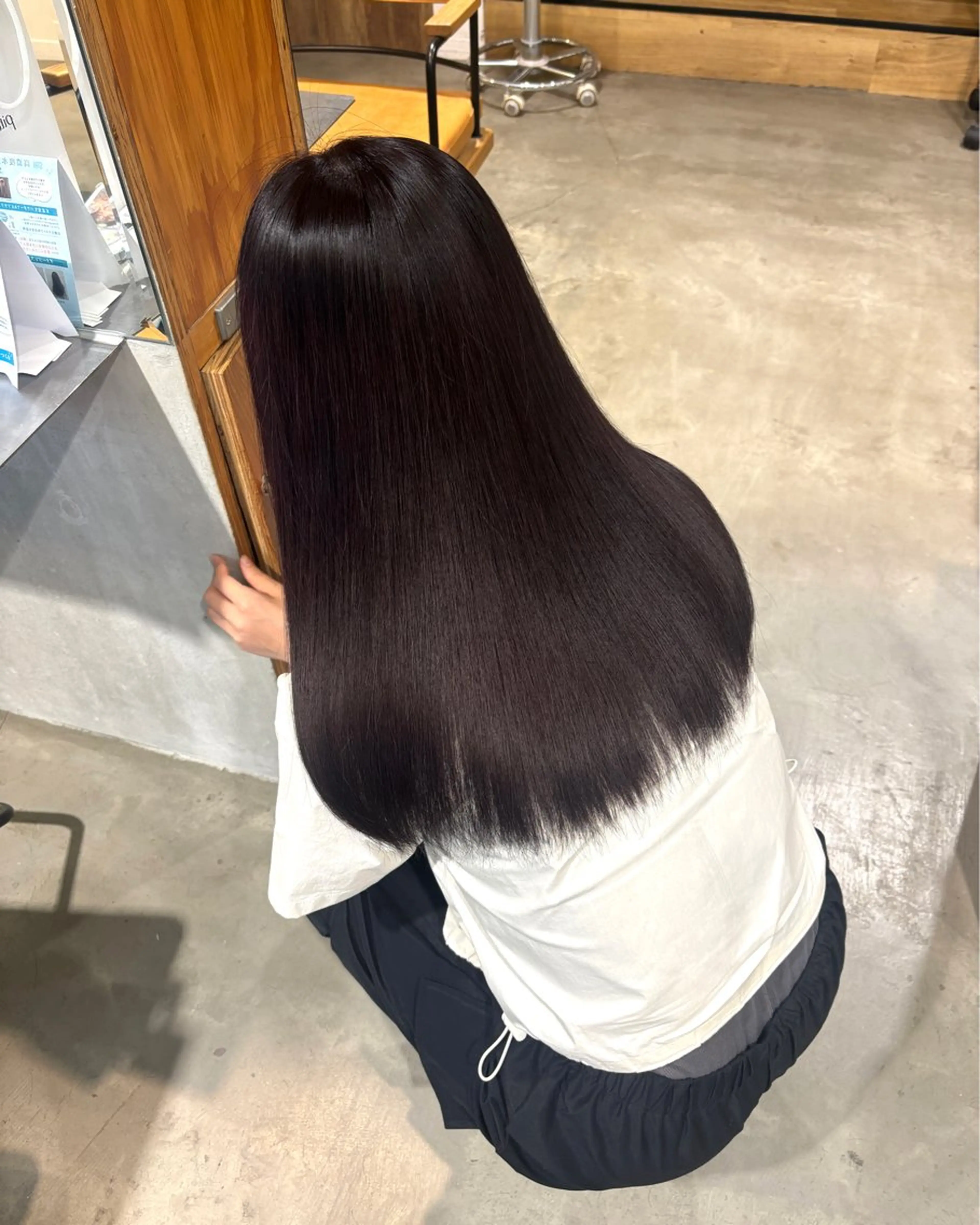 ロング カラー 小木曽 里華のヘアスタイル