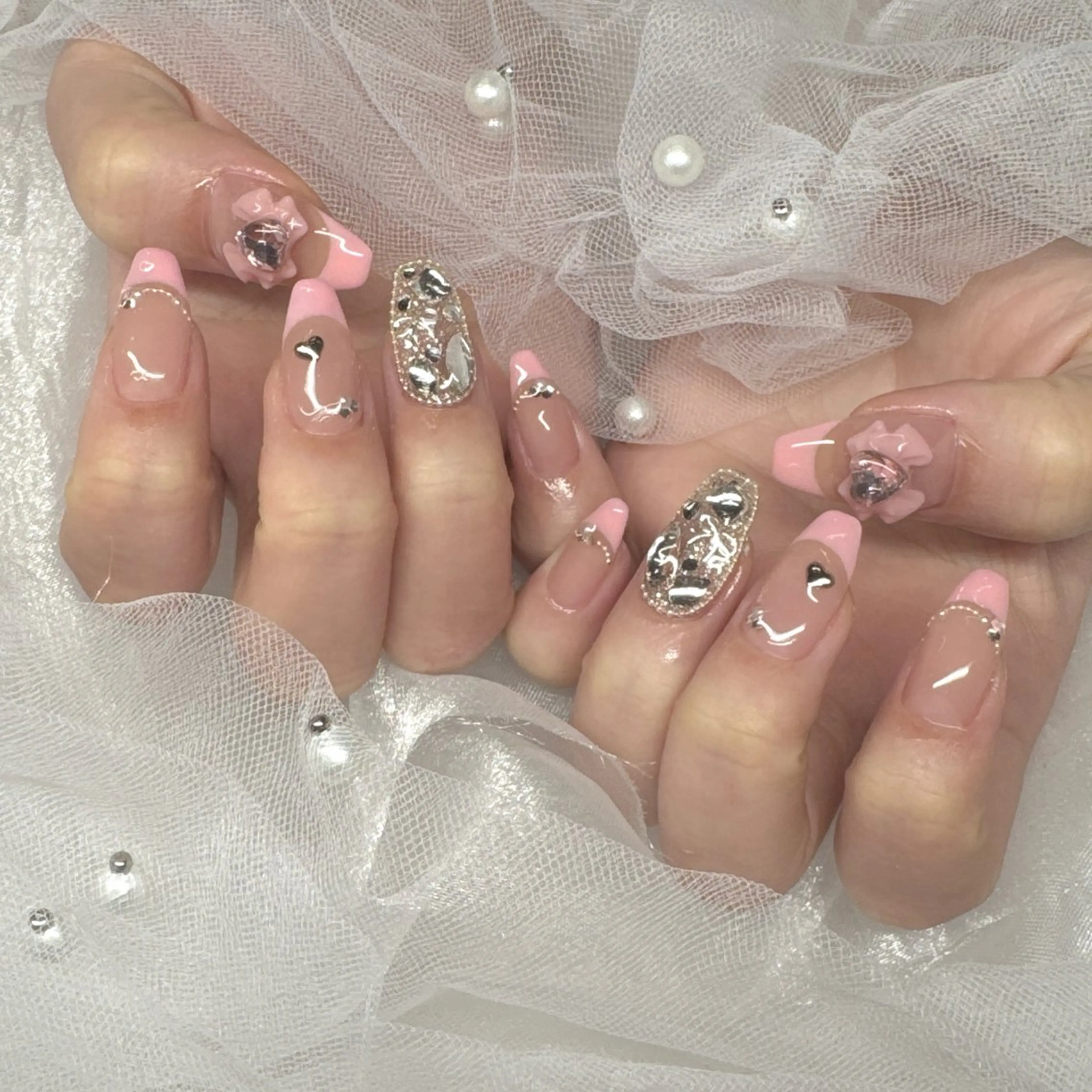 ネイル ハンドネイル ☁️BLITZ 🎀笠原雪音🎀のネイルデザイン