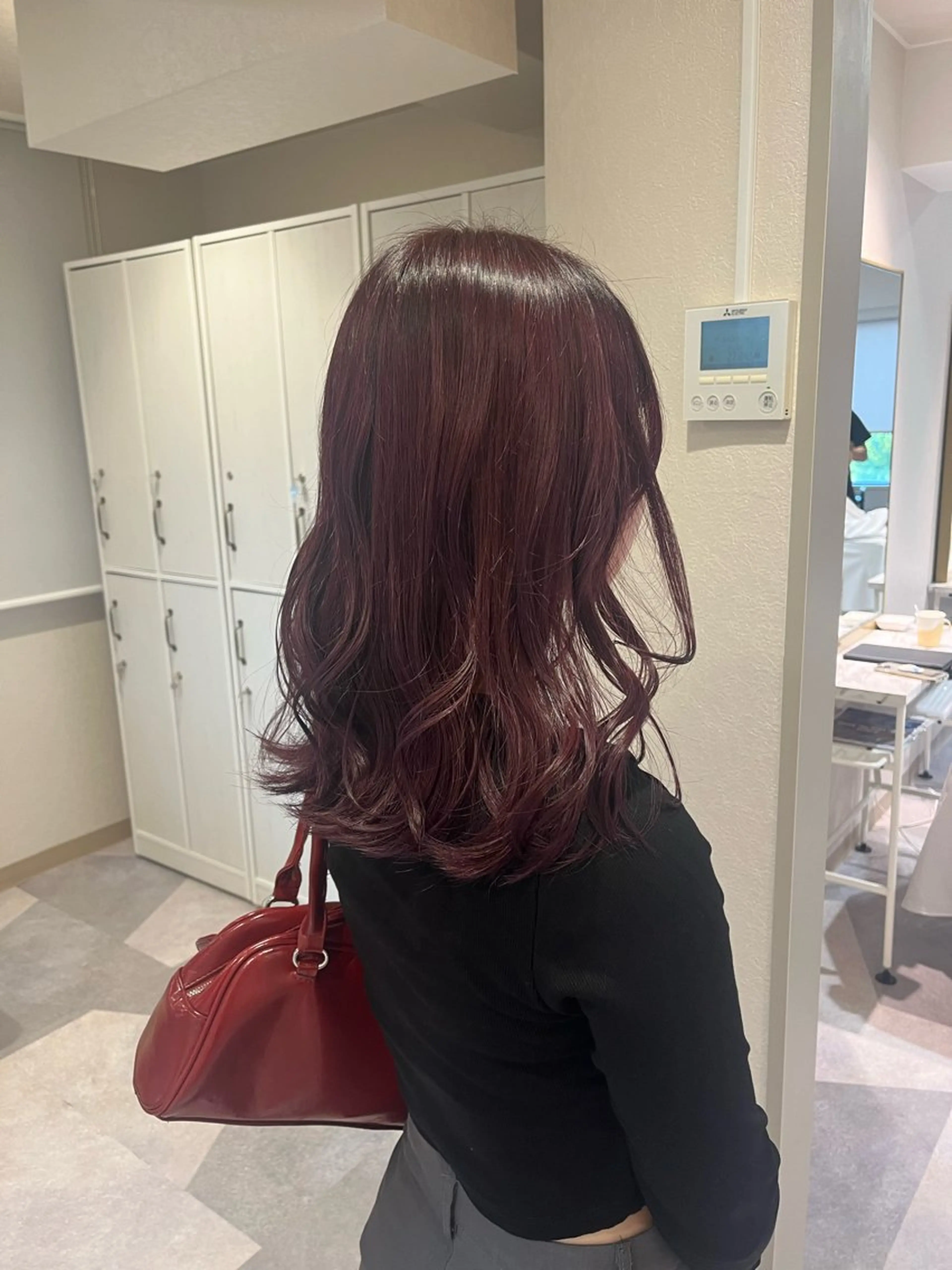 カラー ブリーチ ブリーチなしカラー 河野 未空のヘアスタイル