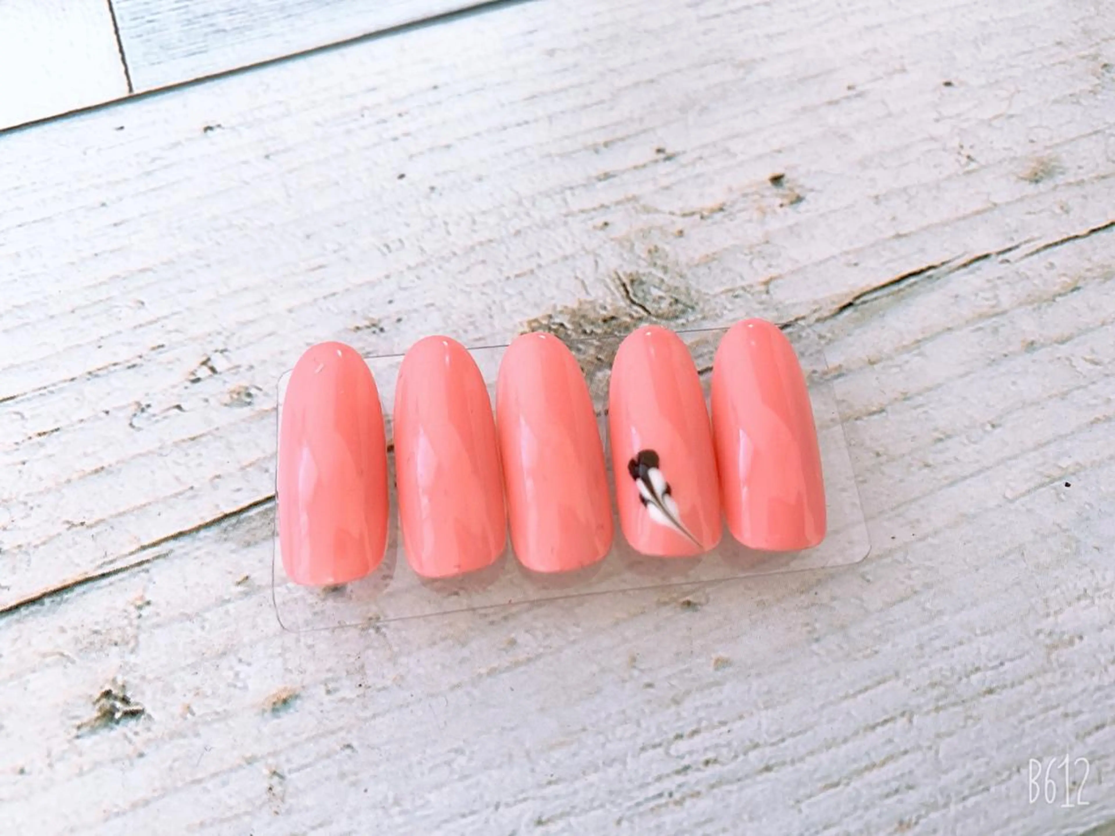 ネイル アートネイル フットネイル ジェルネイル キラキラネイル ニュアンスネイル nail happiness.のネイルデザイン