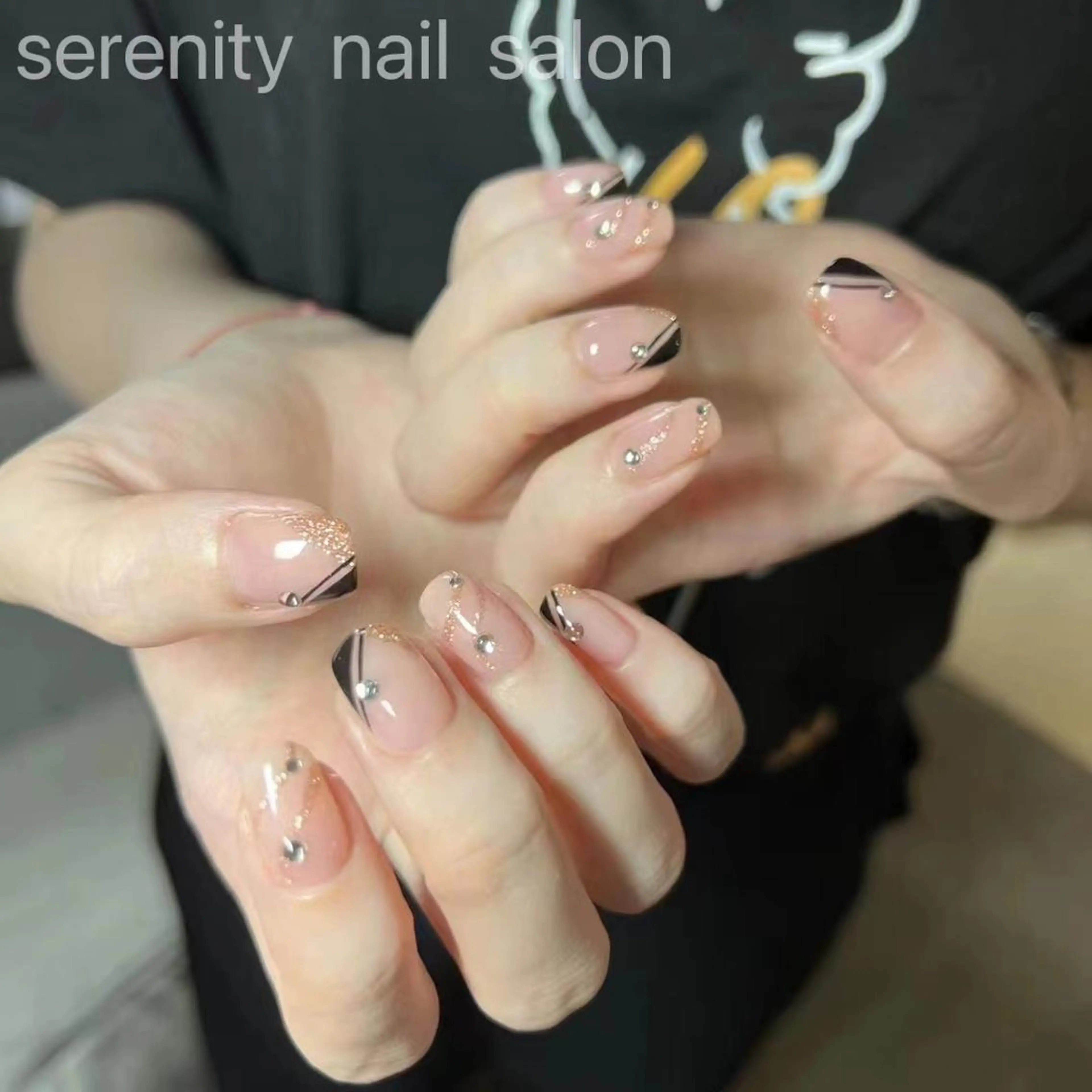 ネイル ハンドネイル ハンドケア ✨Serenity Nail salonのネイルデザイン