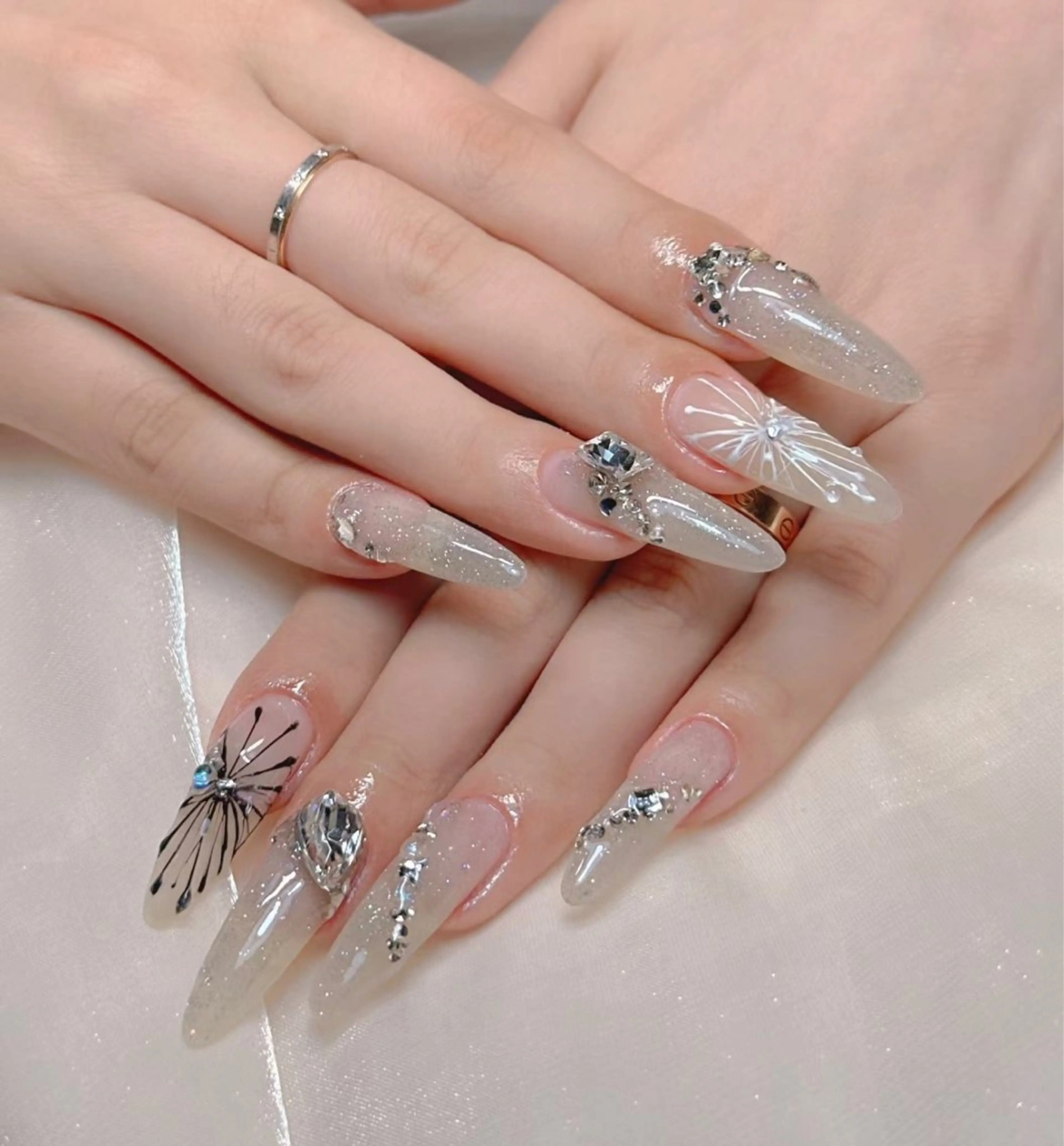 ネイル ハンドネイル D-BEAUTY Nailsalonのネイルデザイン