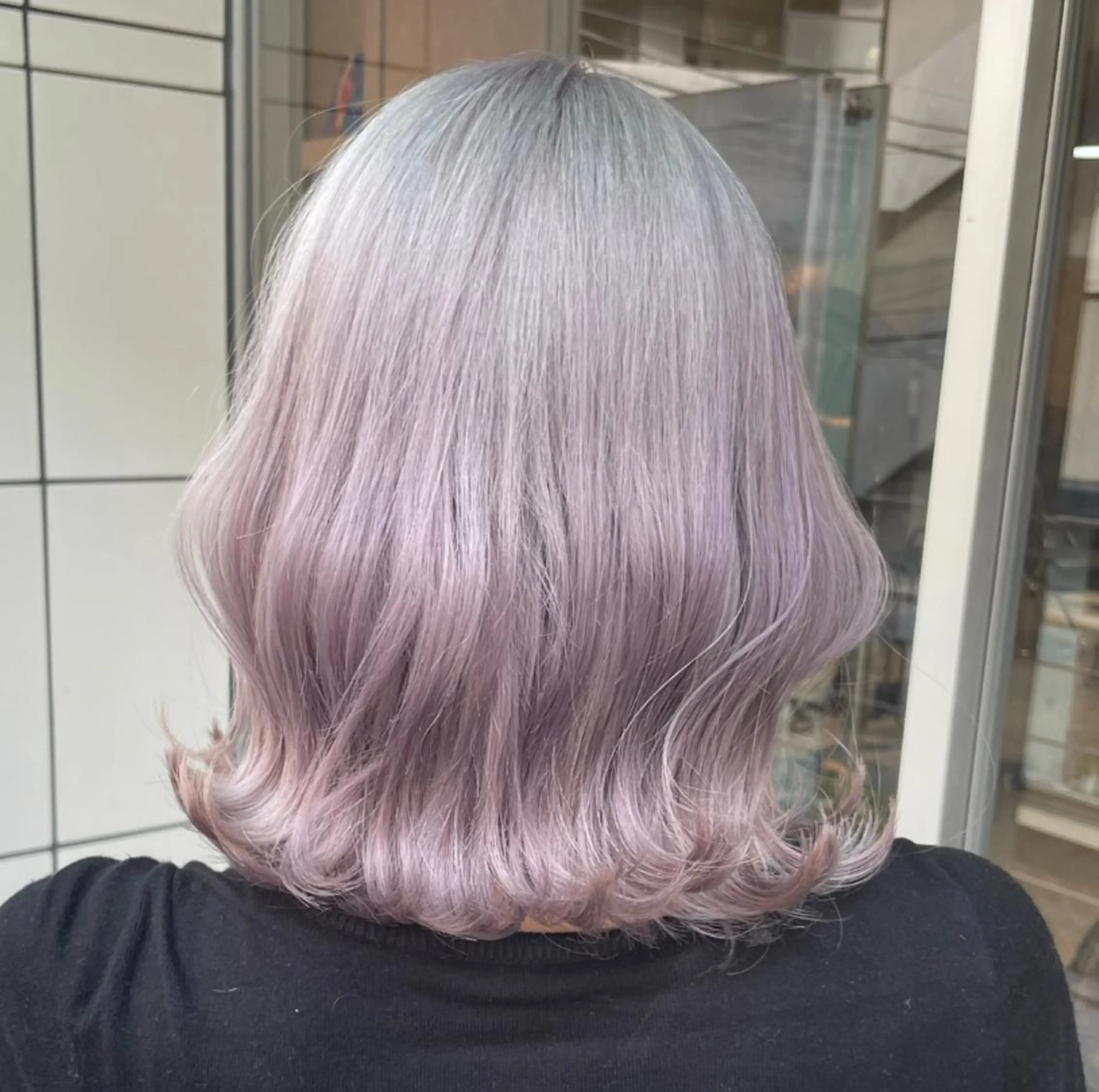 ロング カラー ヘアアレンジ カット ヘアカラー 🌹TikTok４万 ﾌｫﾛﾜｰ🌹AKIのヘアスタイル