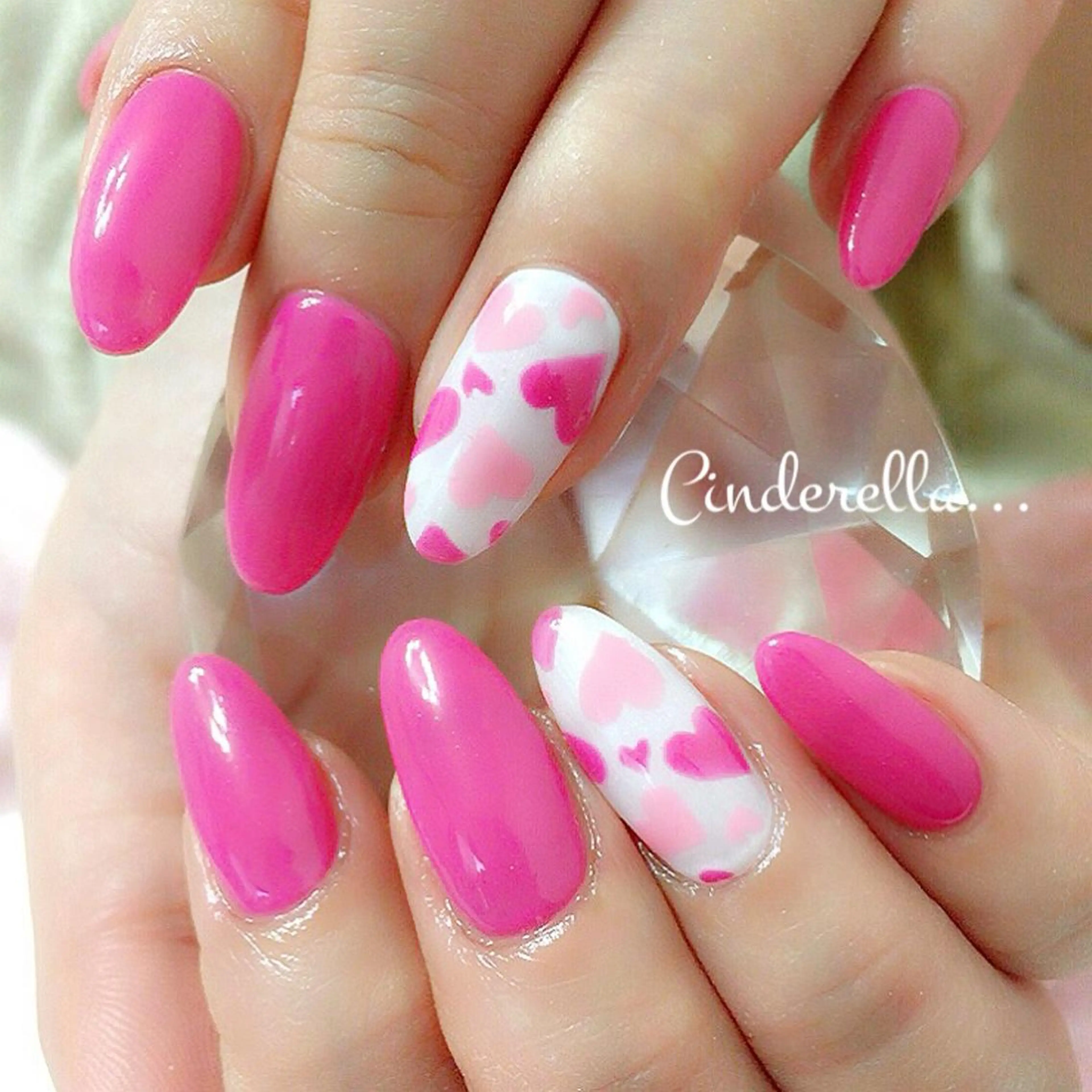 ネイル ハート ピンク Nailroom. Cinderellaのネイルデザイン