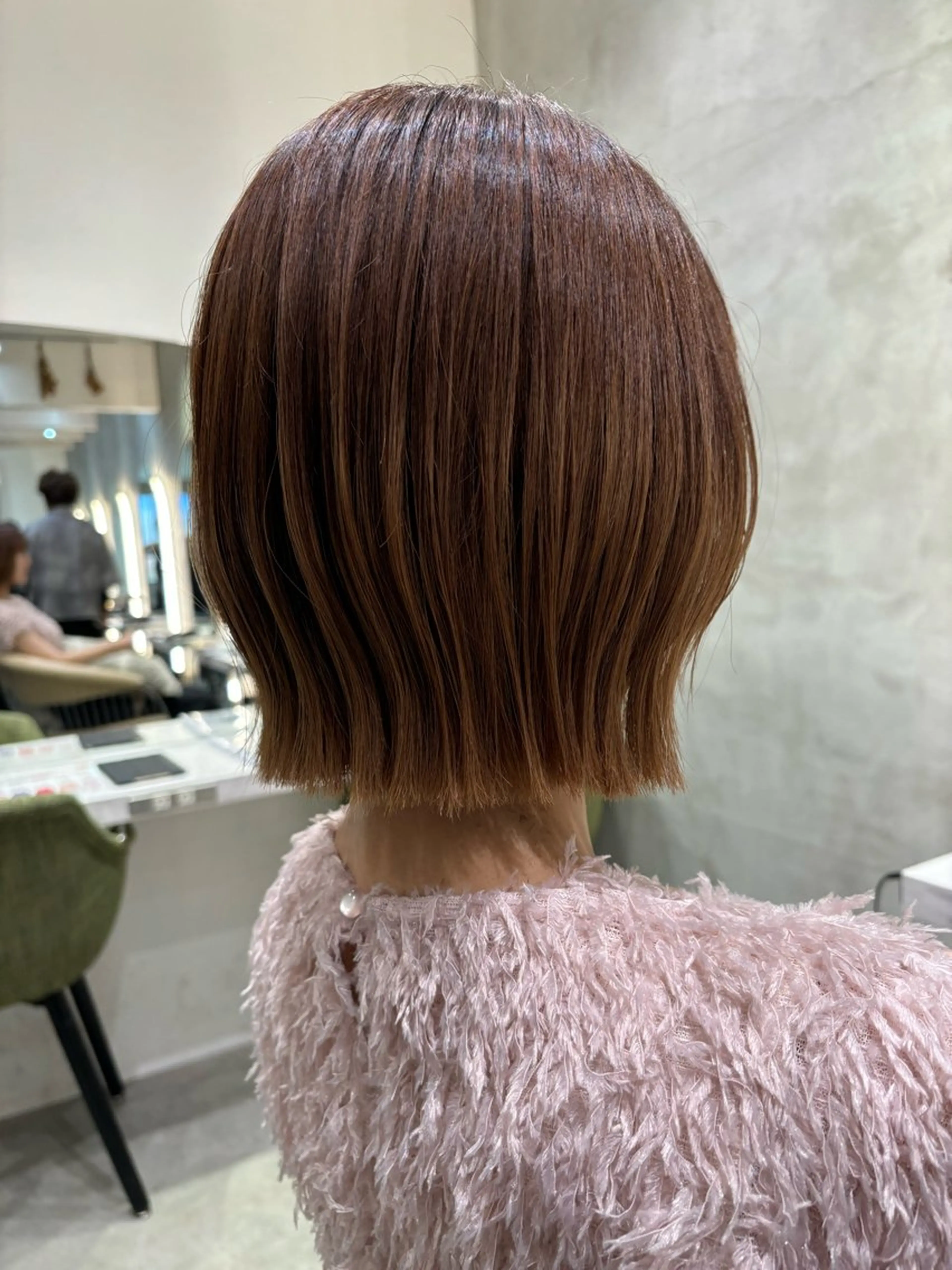 ショート ボブ Londnaitre MAHOのヘアスタイル