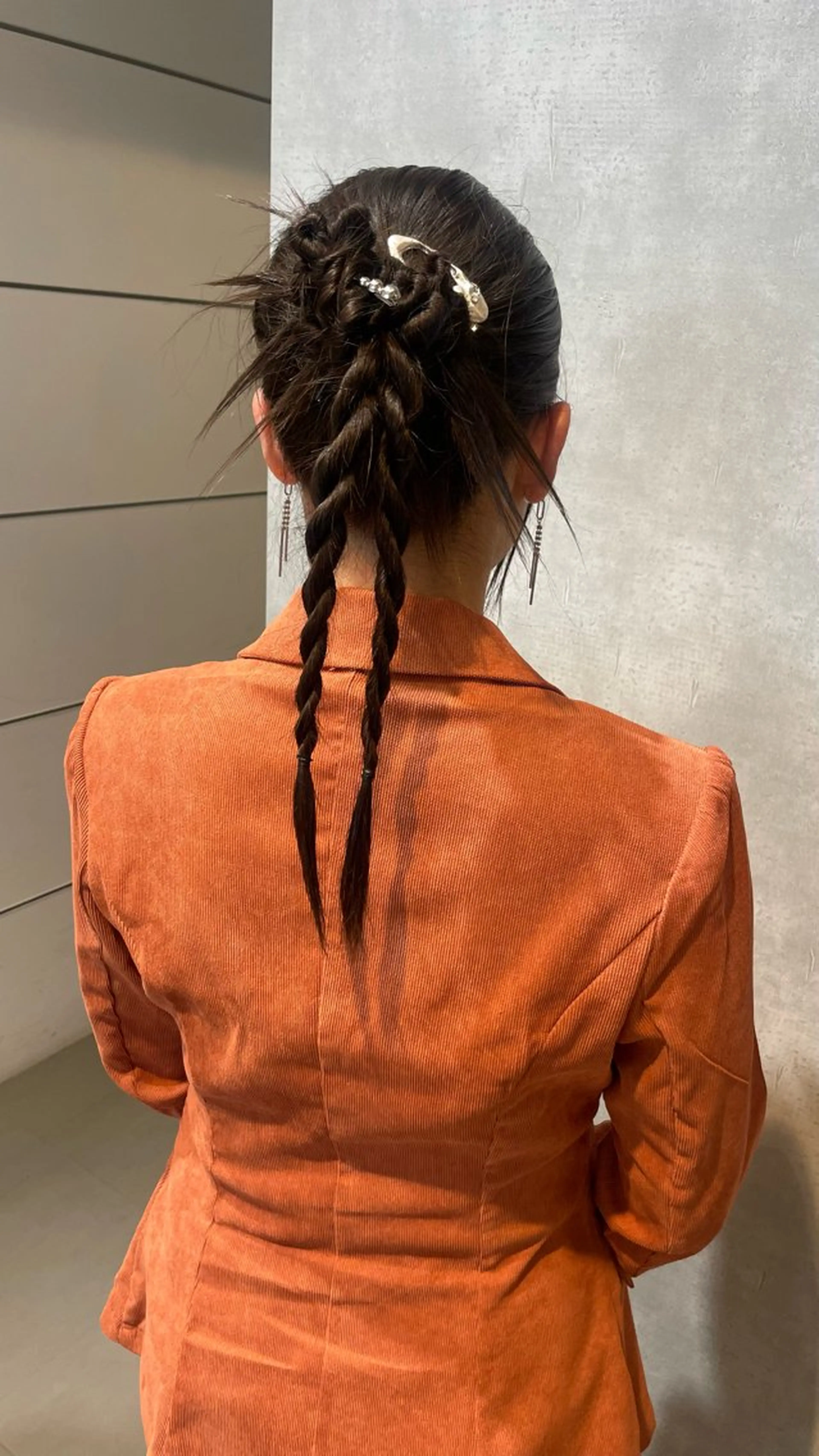 ロング ヘアセット chic 渡辺 桃羽のヘアスタイル