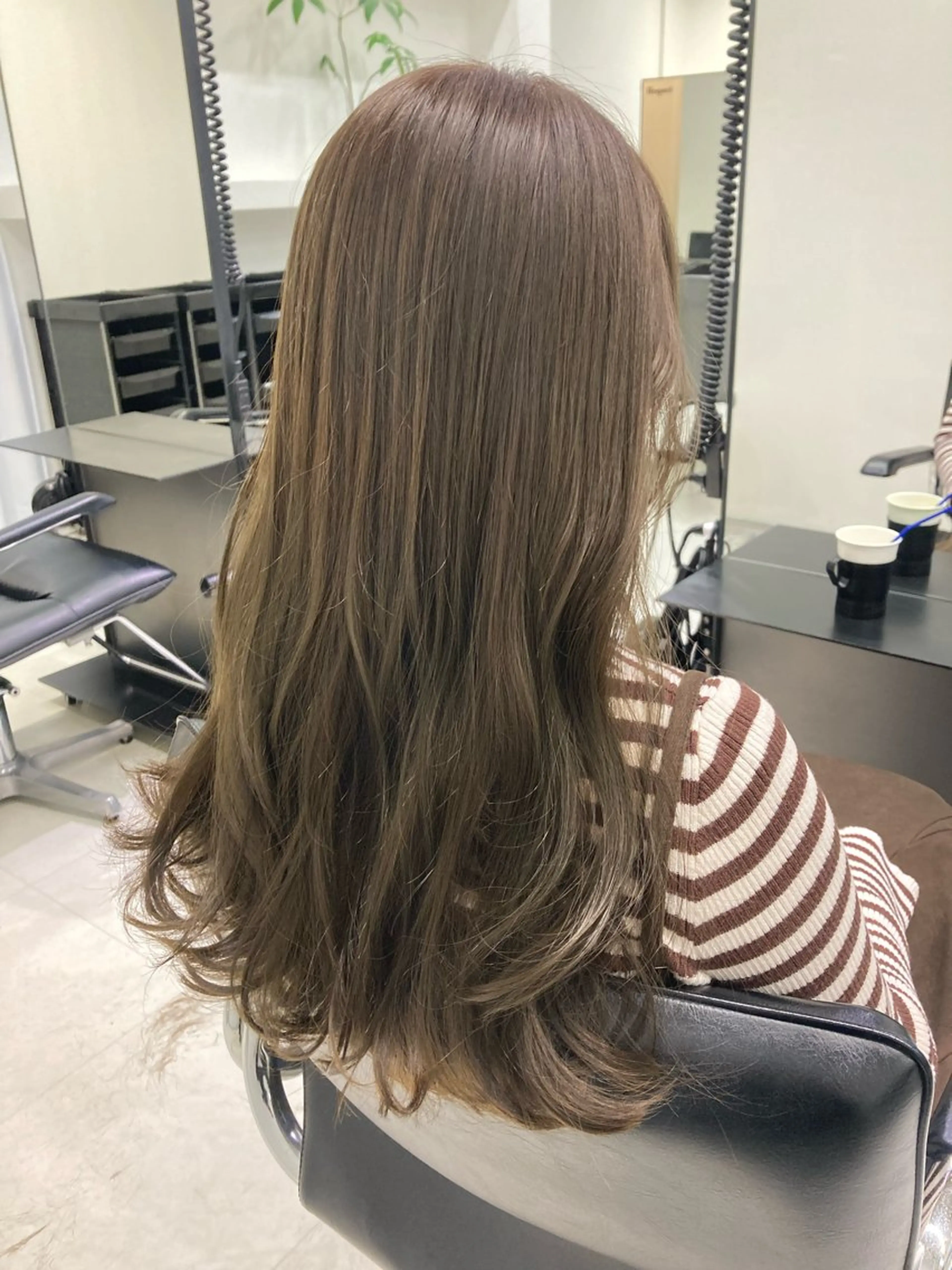 ロング カラー カット ヘアカラー トリートメント 💖ブリーチなし透明 感💖ASAHIのヘアスタイル
