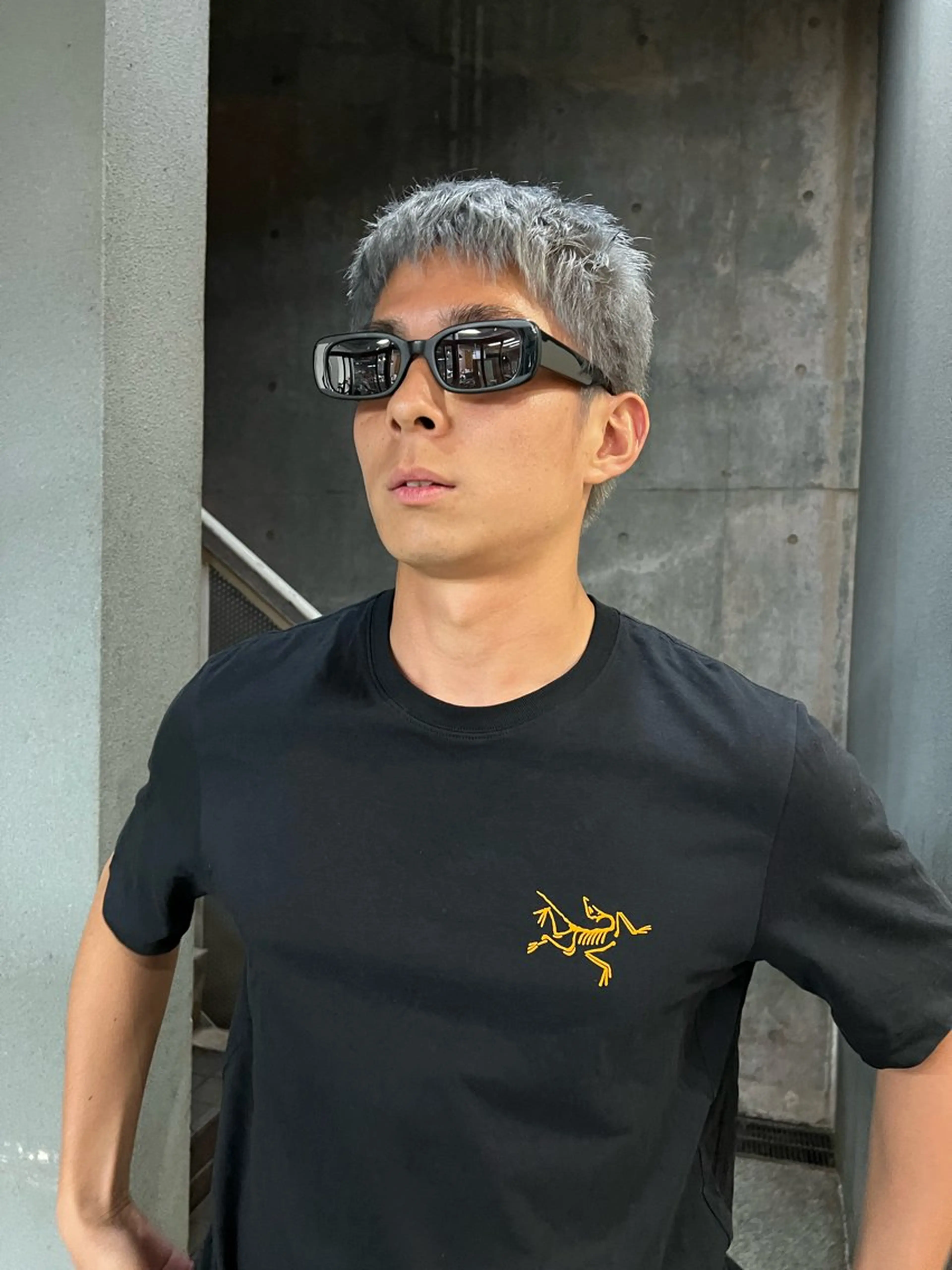 カラー メンズ メンズブリーチ ブリーチ ヘアカラー AOI 　ヘアカラ ー / ブリーチのヘアスタイル