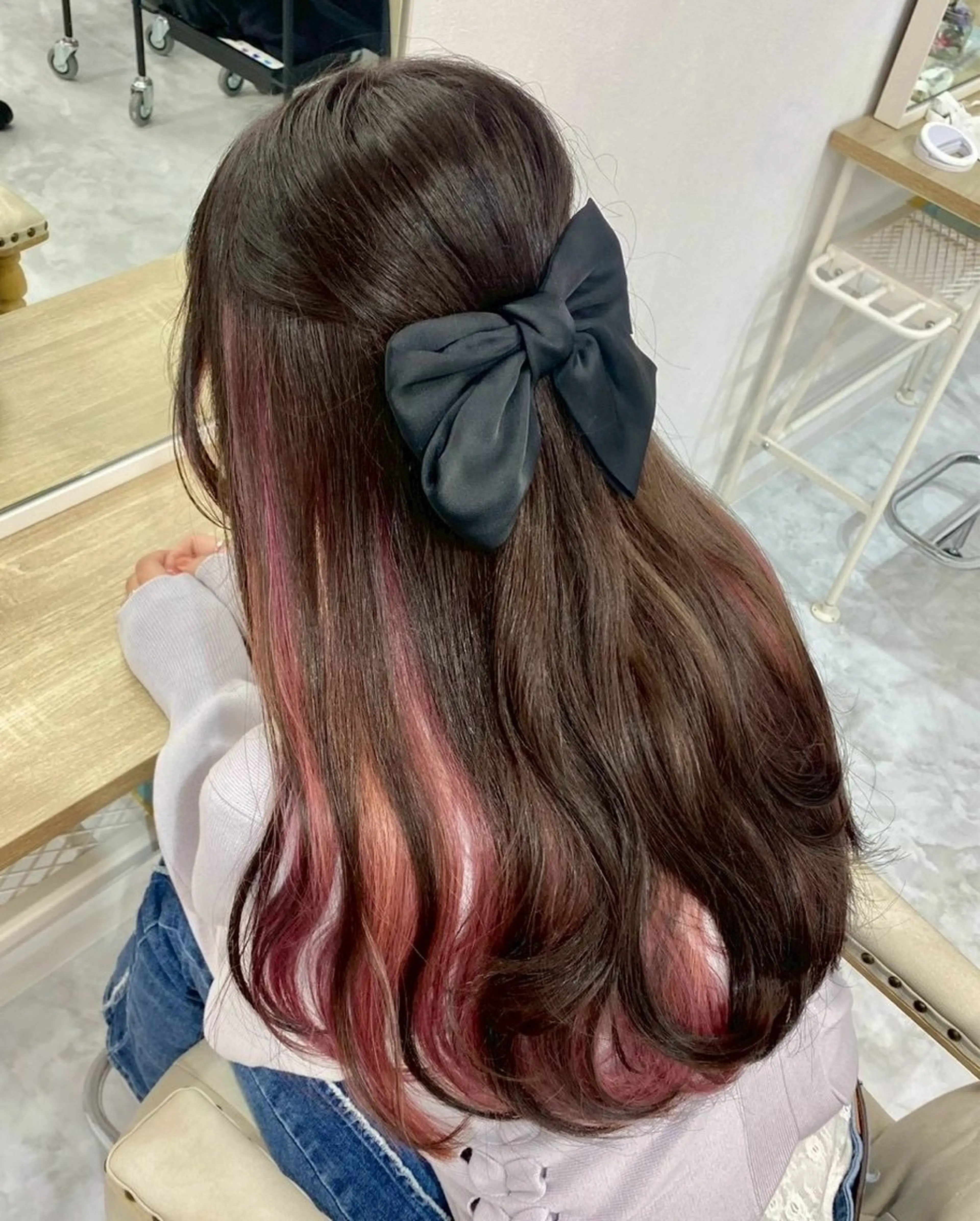 ロング カラー フジマ ハルナのヘアスタイル