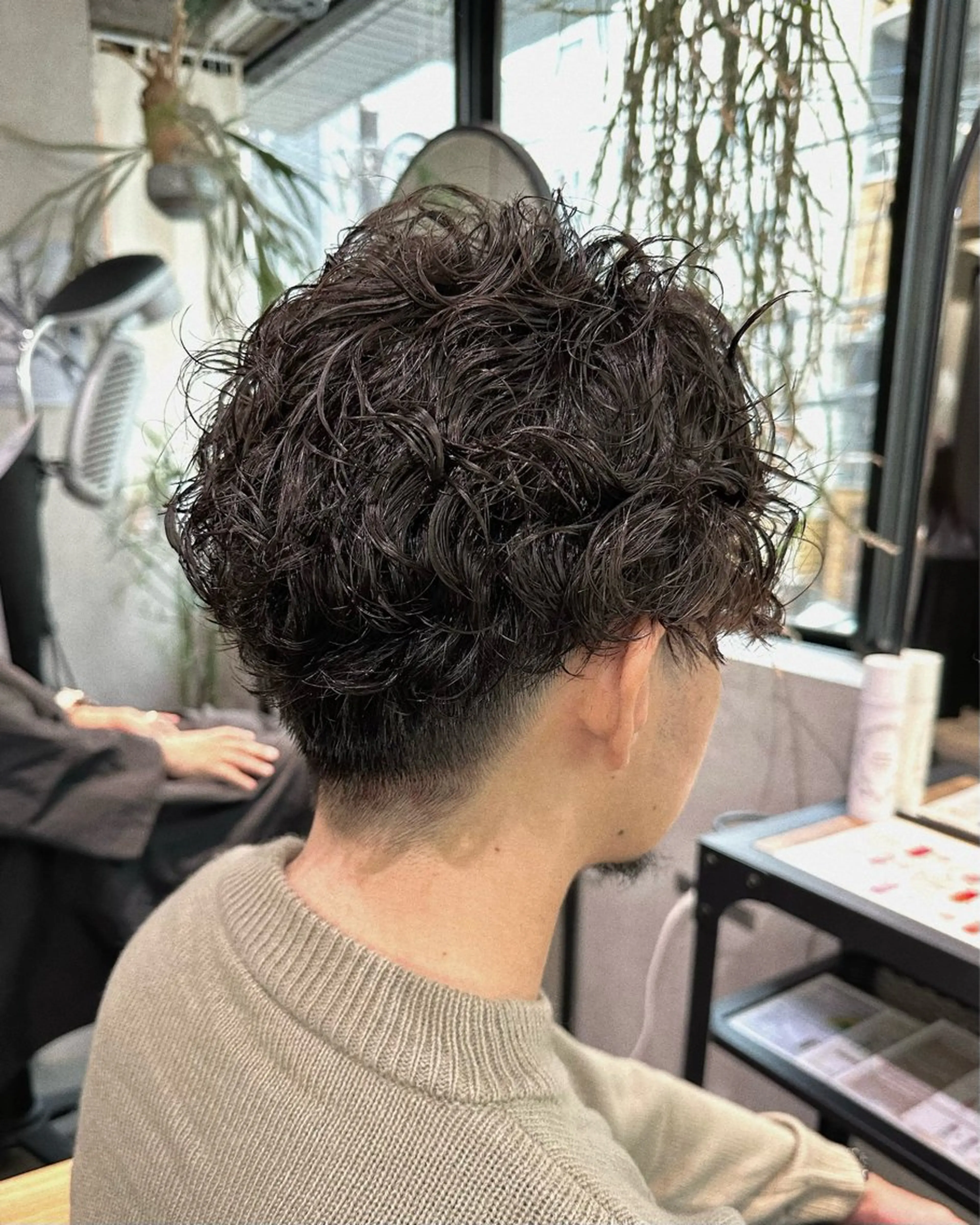 パーマ メンズ メンズパーマ スパイラルパーマ カット パーマ お洒落カジュアル🍃 まなとのヘアスタイル