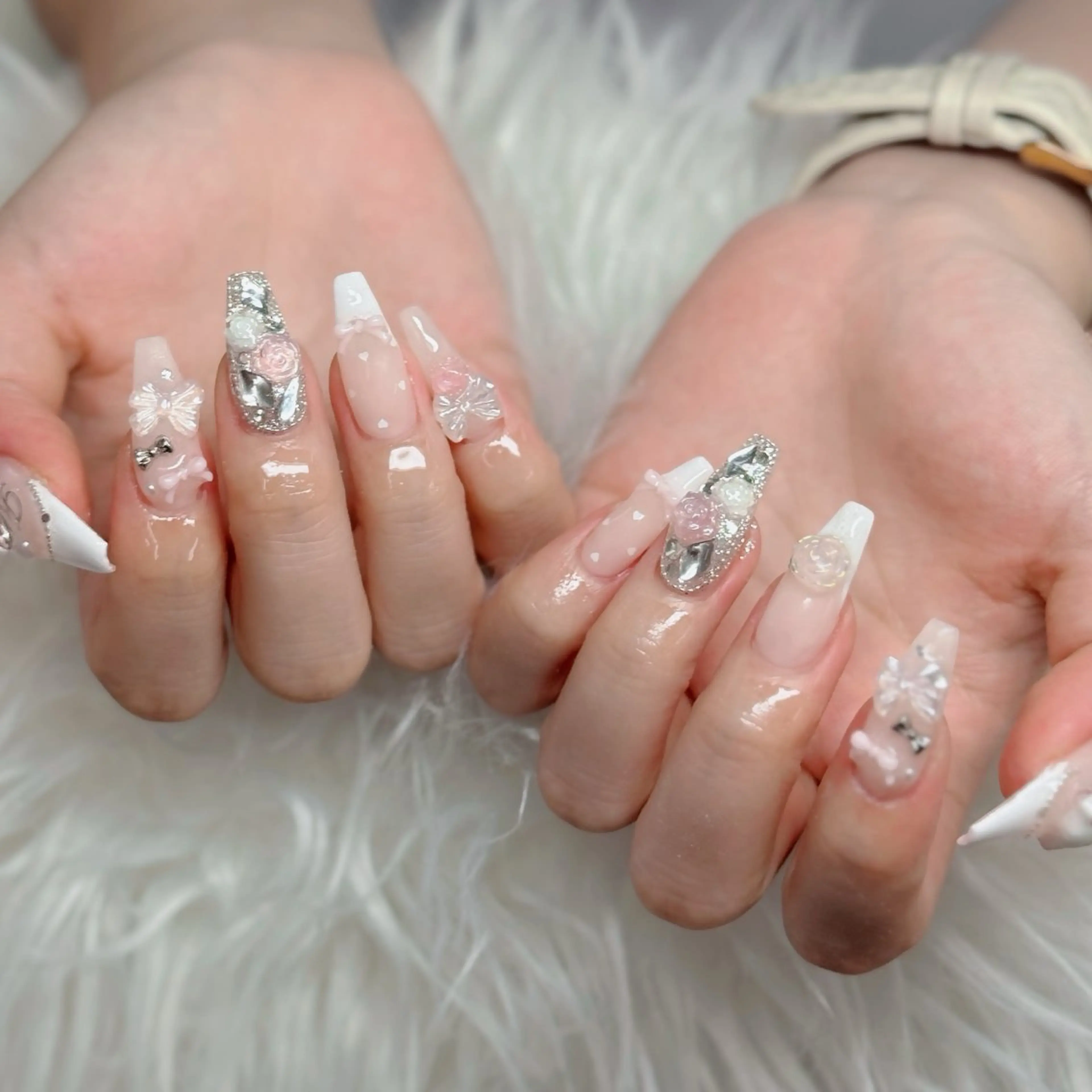 ネイル フットネイル フレンチネイル グラデーション 韓国ネイル ロングネイル ハンドネイル Hani Nail Salonのネイルデザイン