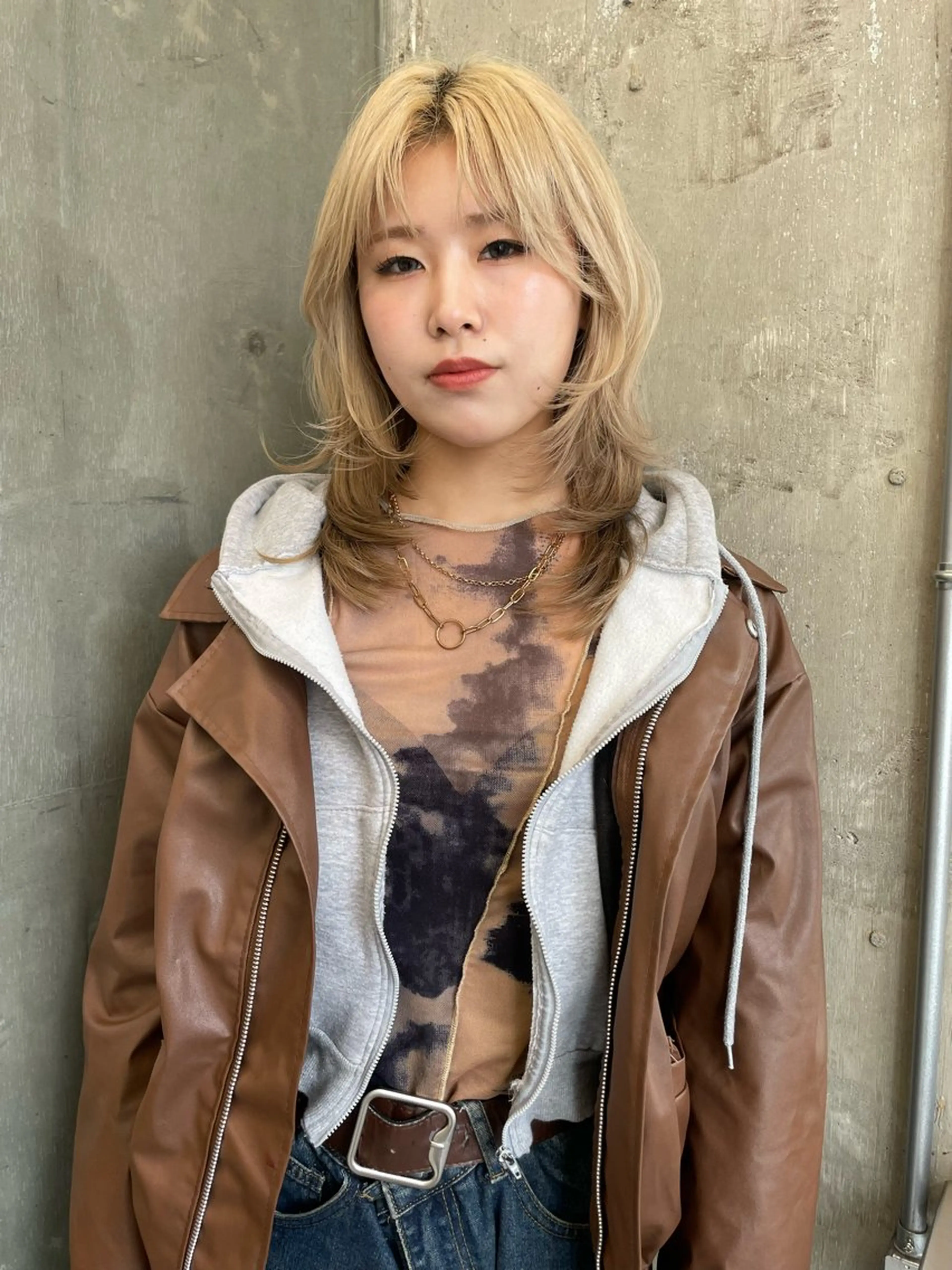 ミディアム カラー RIN/レイヤー/ ボブ/オリーブカラーのヘアスタイル