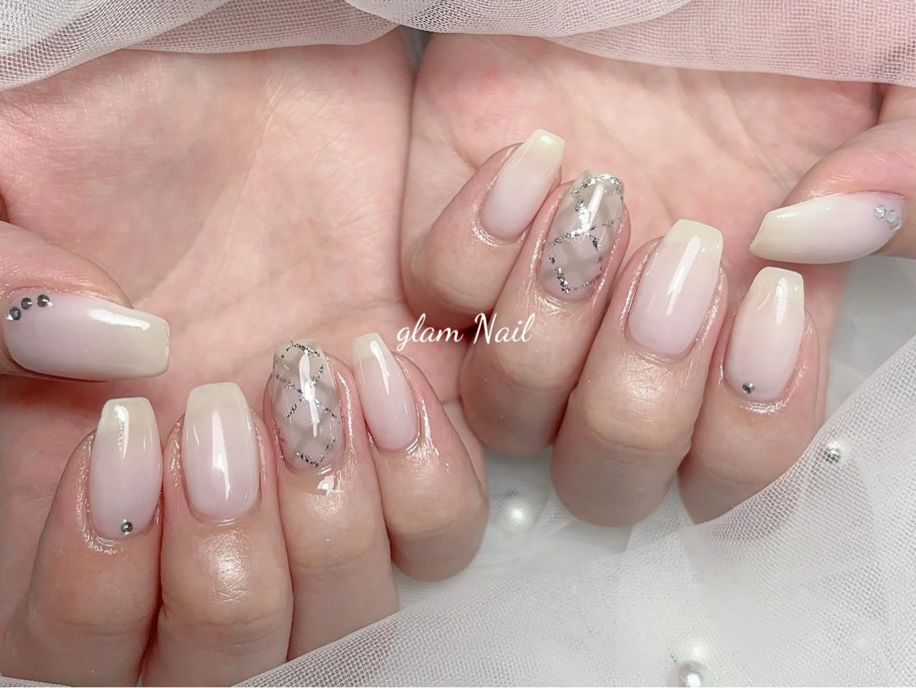 ネイル エツメ💅 長さだし🎀デザインのネイルデザイン