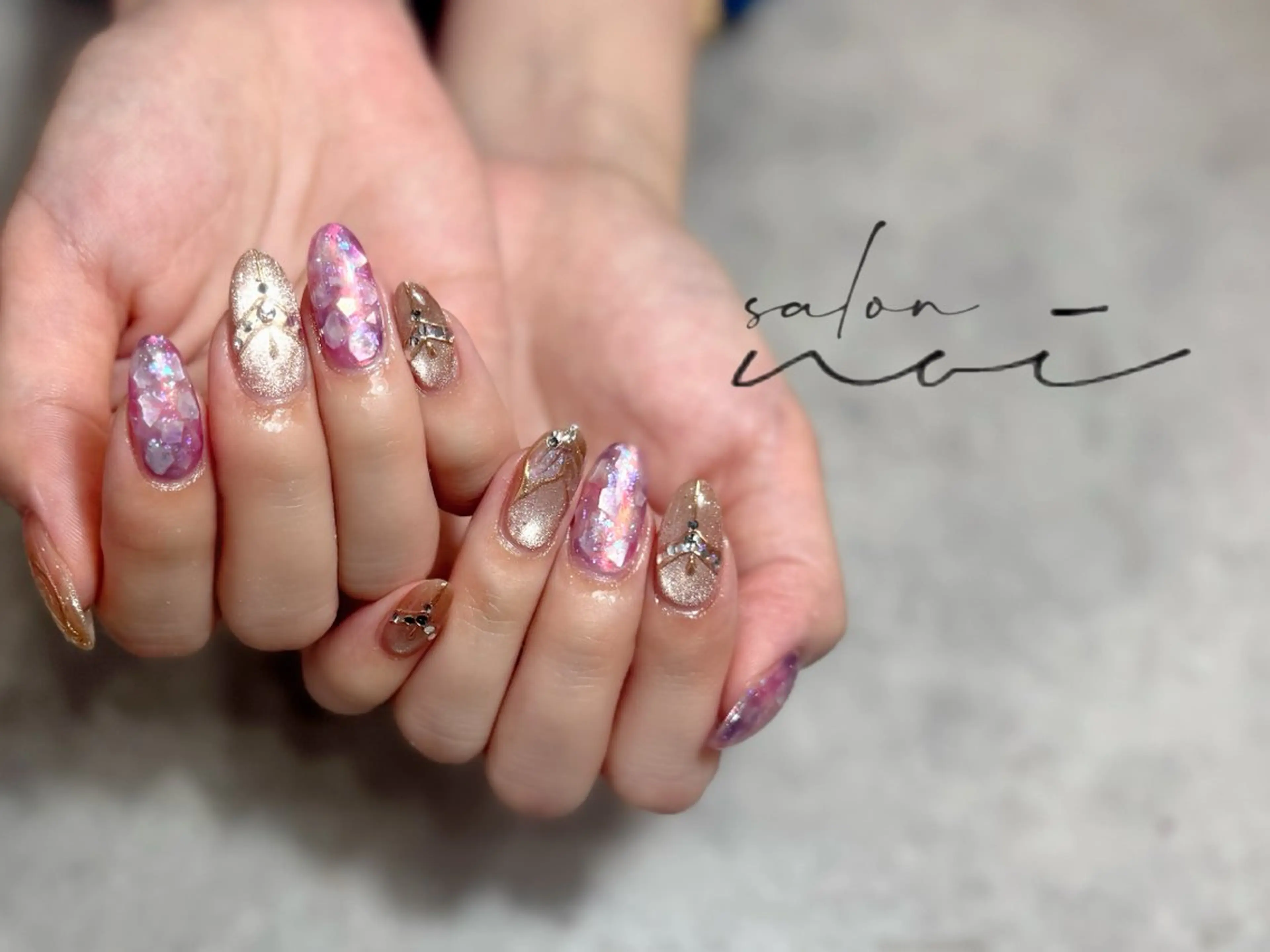 ネイル アートネイル ハンドネイル salon noi所属・salon noiのネイルデザイン