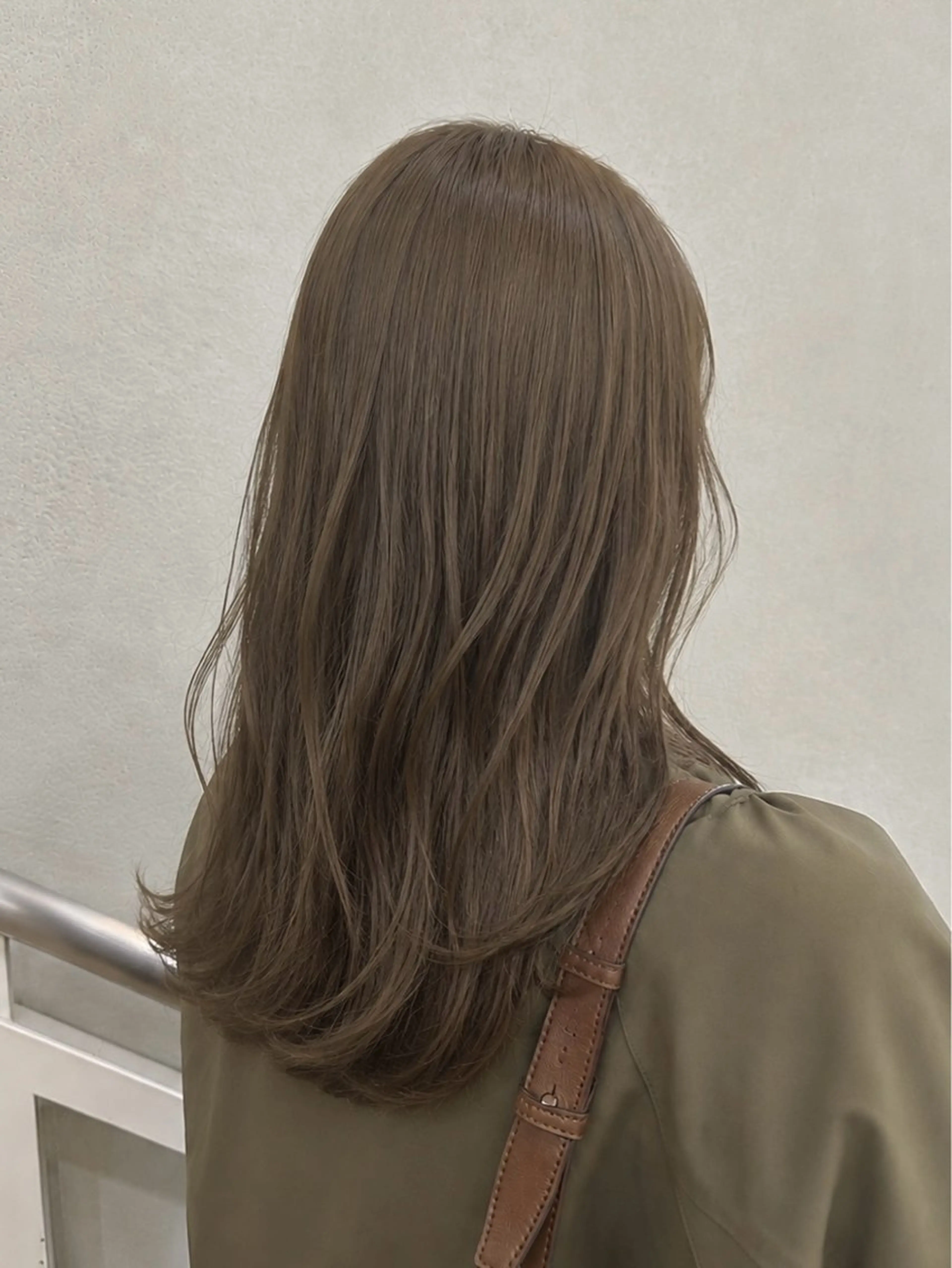 ロング カラー ブリーチ 透明感カラー ダブルカラー ブリーチなしカラー ヘアカラー トリートメント コトノ /透明感カラー🧡のヘアスタイル