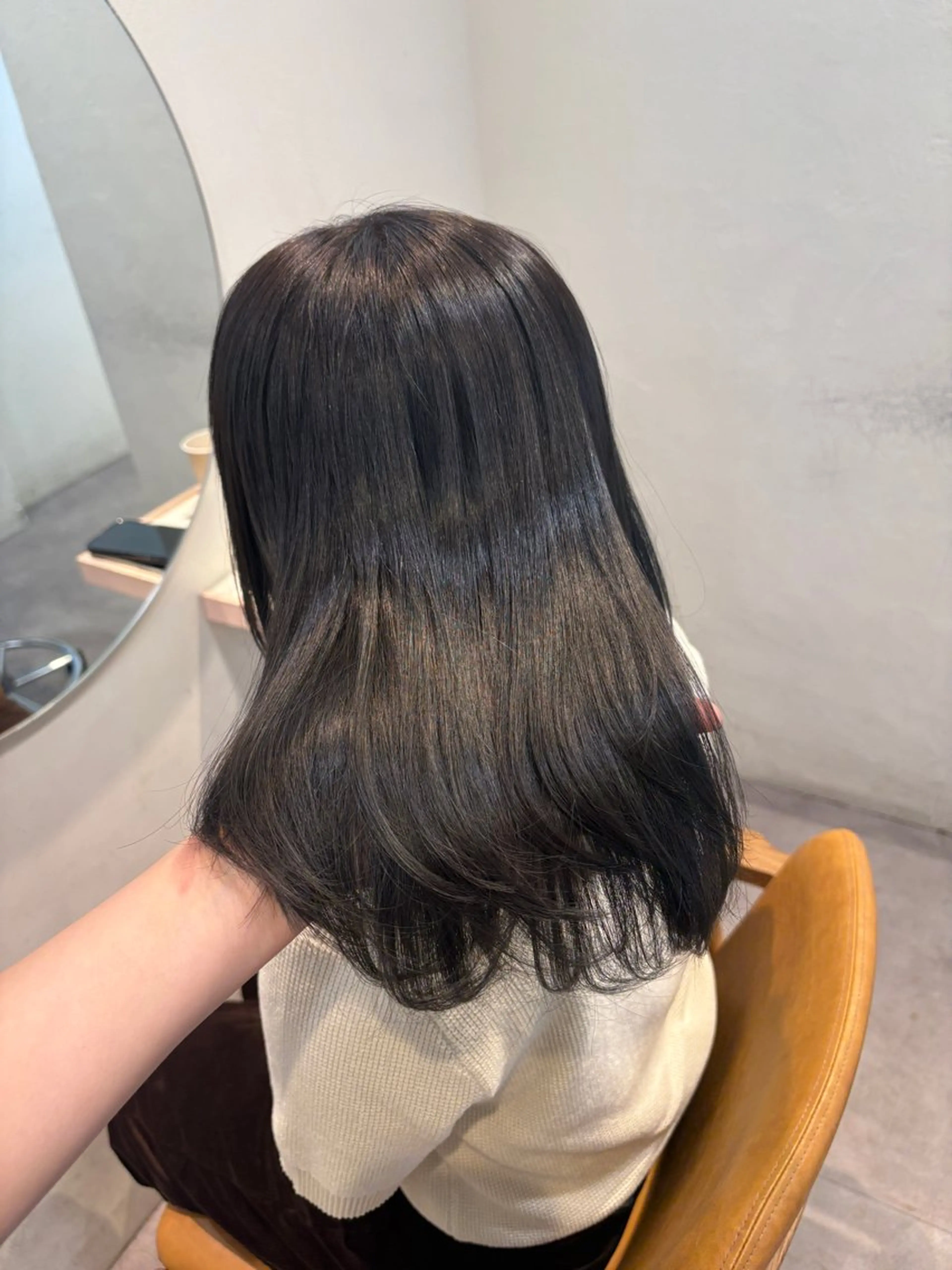 セミロング カラー 当日予約大歓迎💗 依田瑞希のヘアスタイル