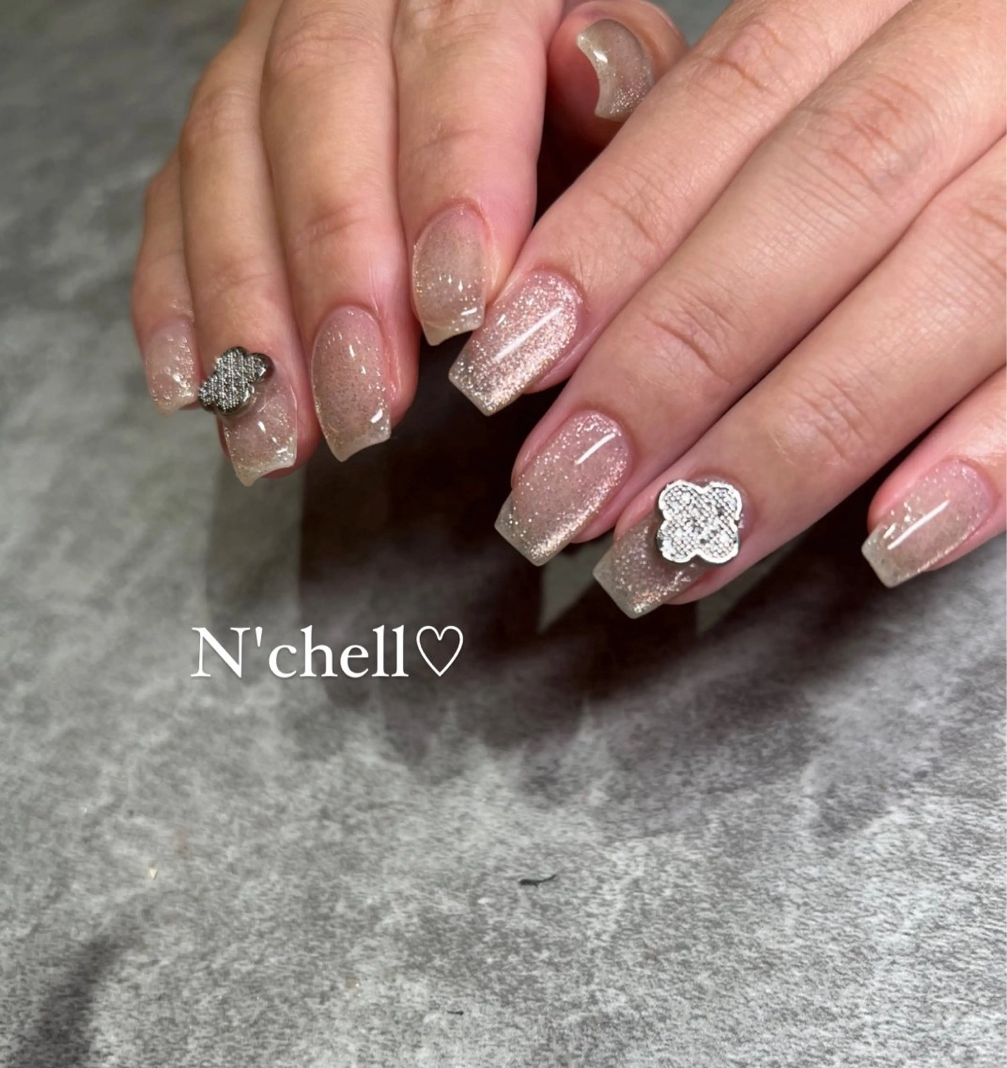 ネイル ハンドネイル Nailist Minekiのネイルデザイン