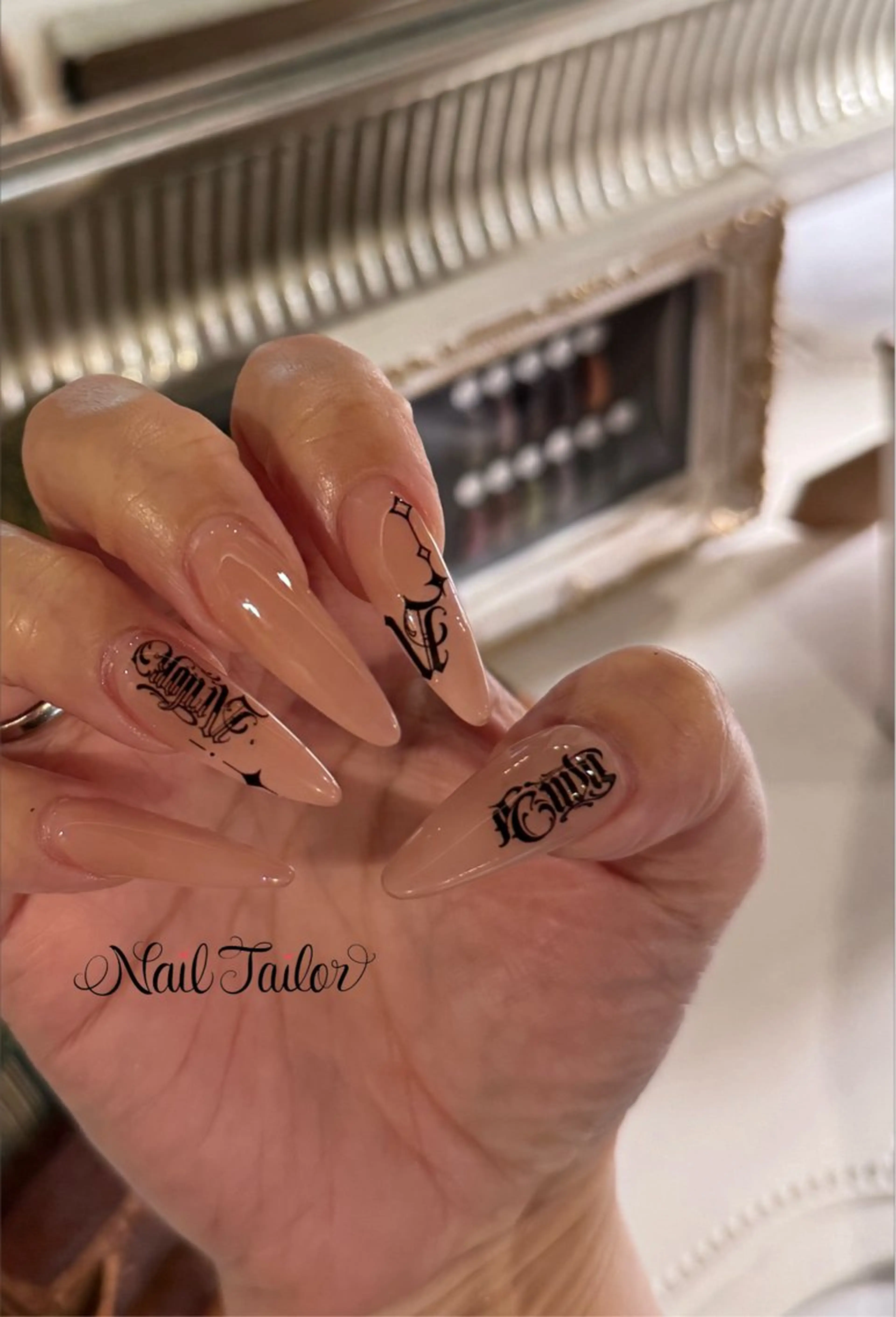 ネイル ロングネイル ハンドネイル NailTailor ネイルテイラーのネイルデザイン