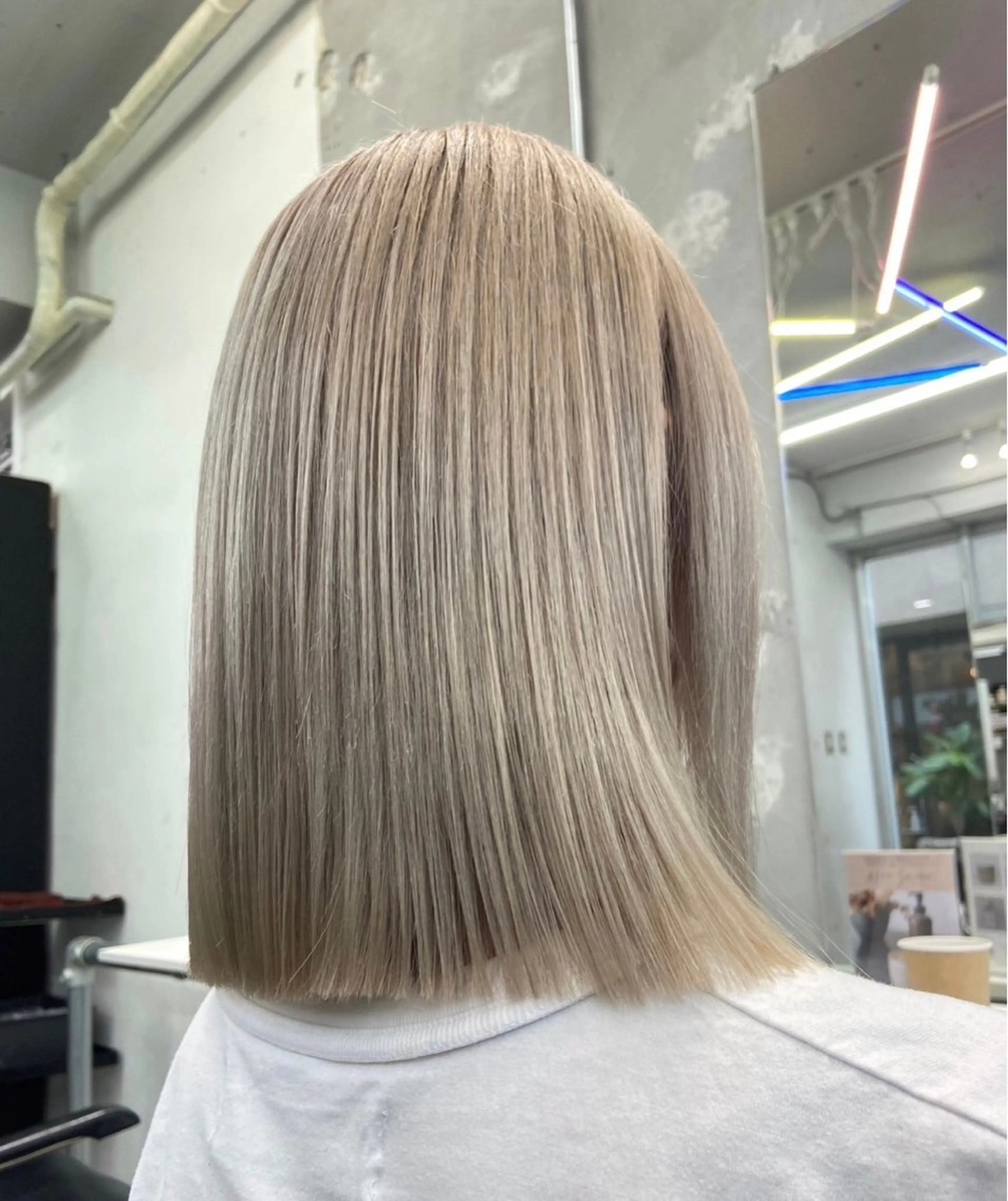 ミディアム カラー ヘアカラー トリートメント ヘッドスパ ヘアセット 🌼透明感/ ハイトーン🌼リオのヘアスタイル