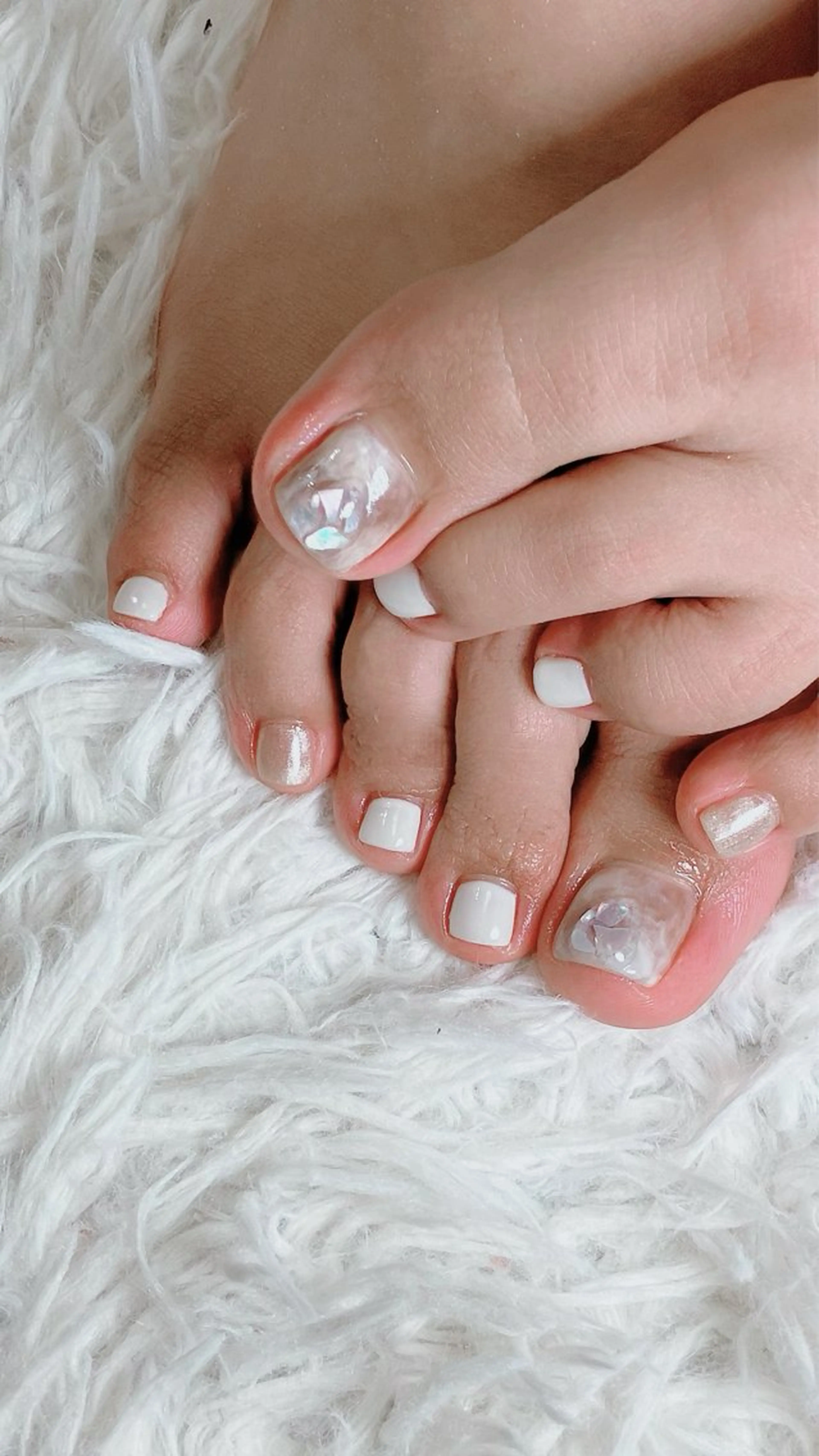 ネイル フットネイル shino🌟 痛ネイルのネイルデザイン