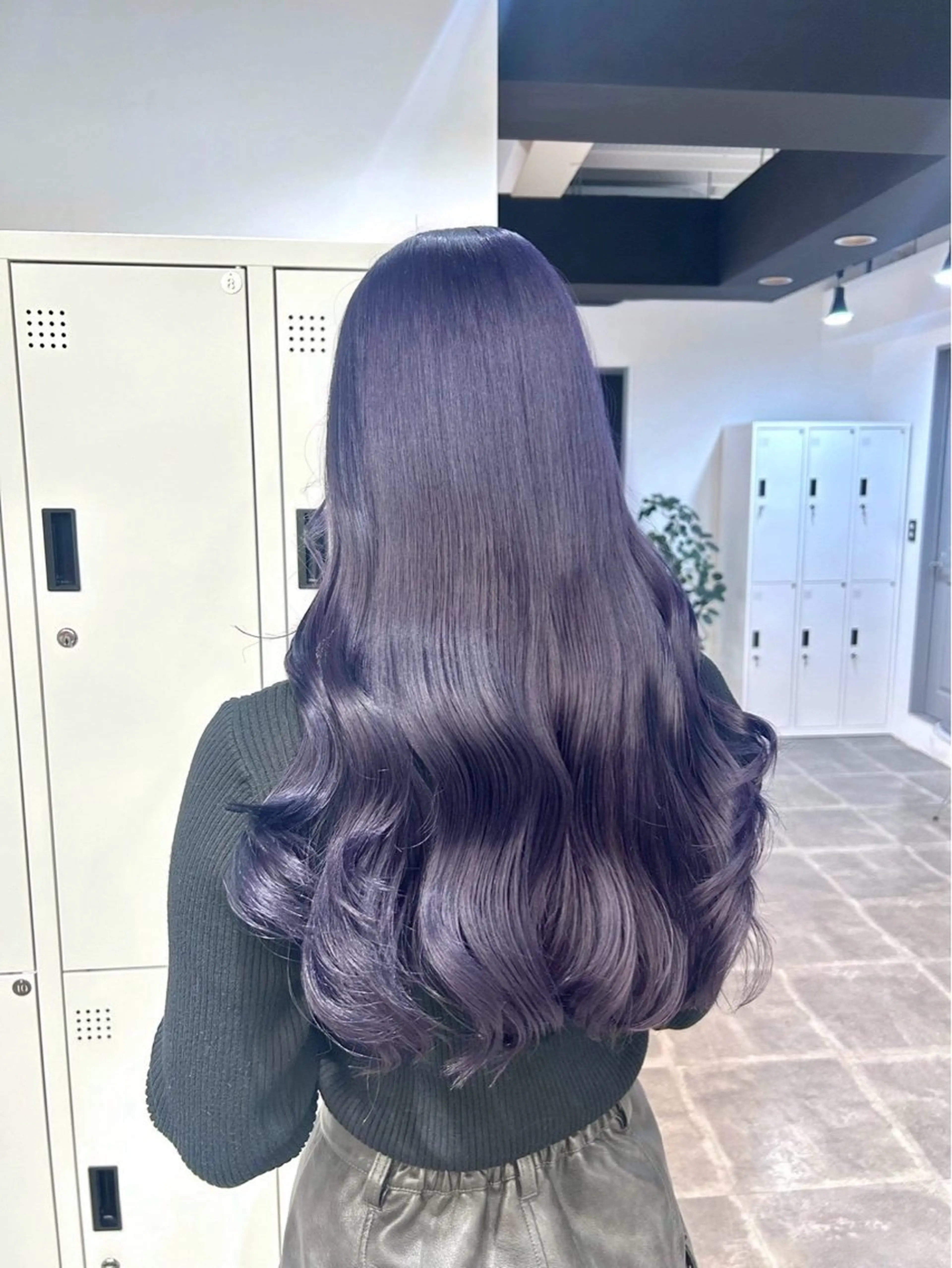 ロング shuse /艶カラー  栄のヘアスタイル