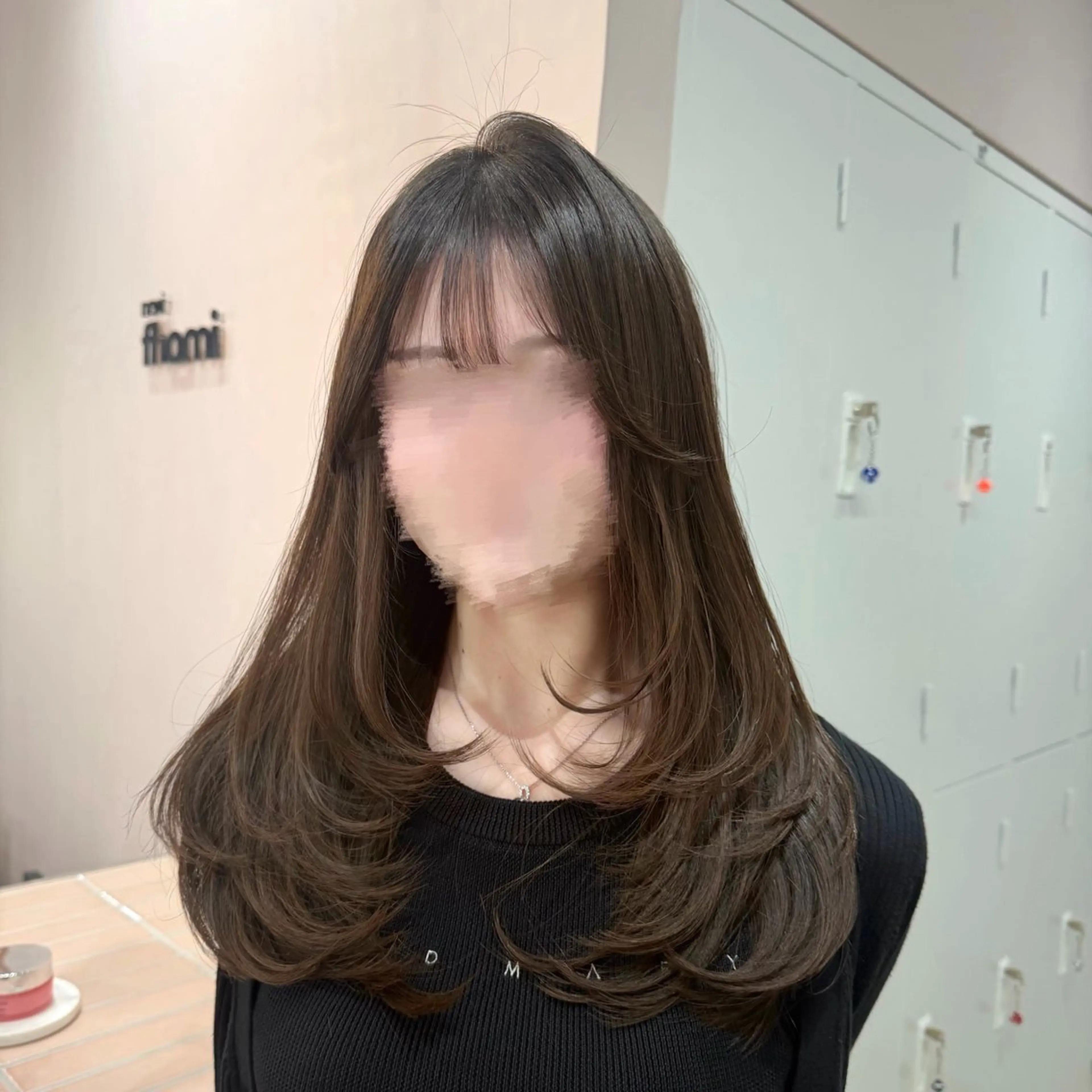 ロング カラー 柔らかオリーブ🌿 HIMARI🌻のヘアスタイル