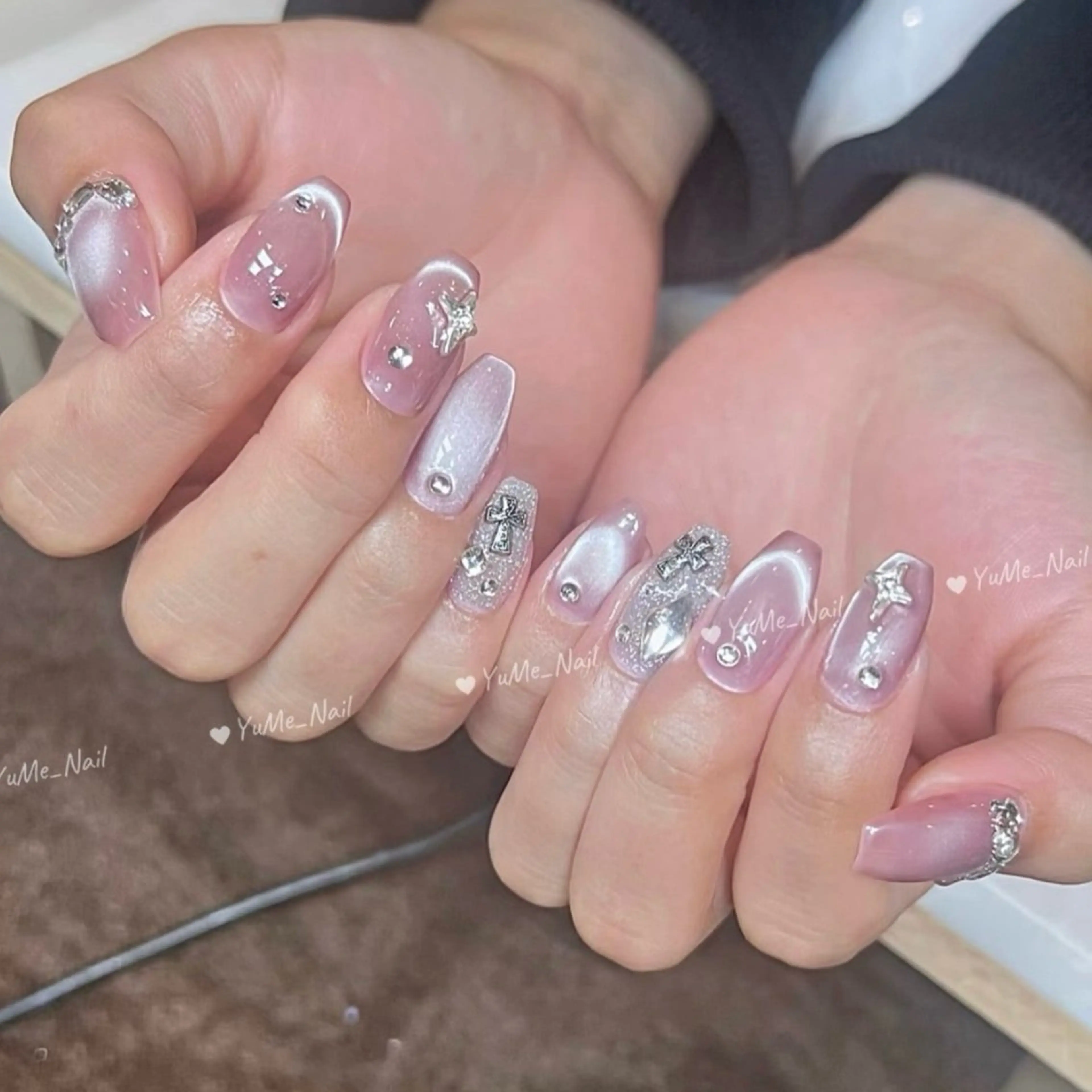 ネイル Linh Nailのネイルデザイン