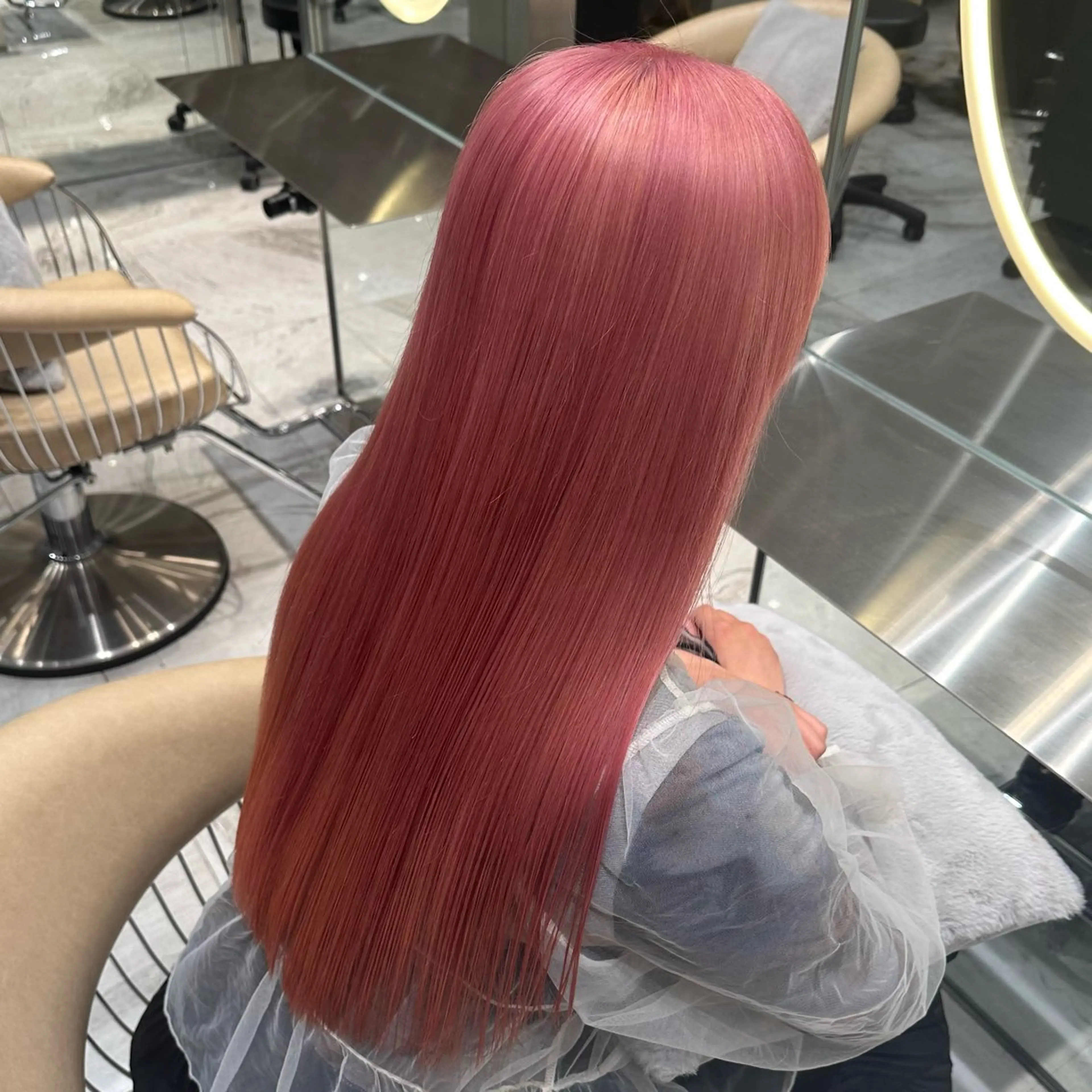 🦋ハイトーン🦋💕フルブリーチ➕ワンカラー➕内部補修トリートメント(スチーマー付)の写真