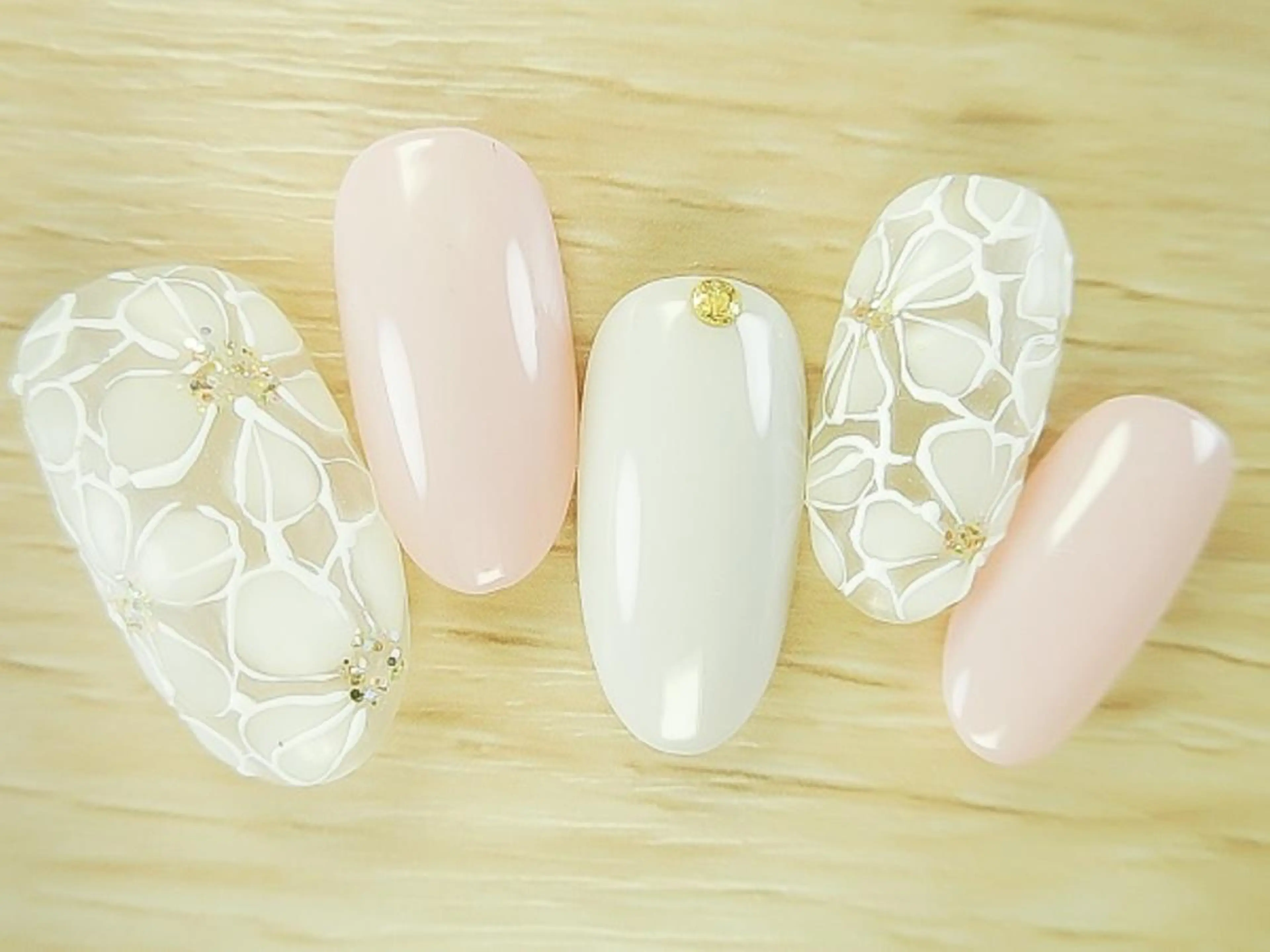 ネイル Nagumo Mのネイルデザイン