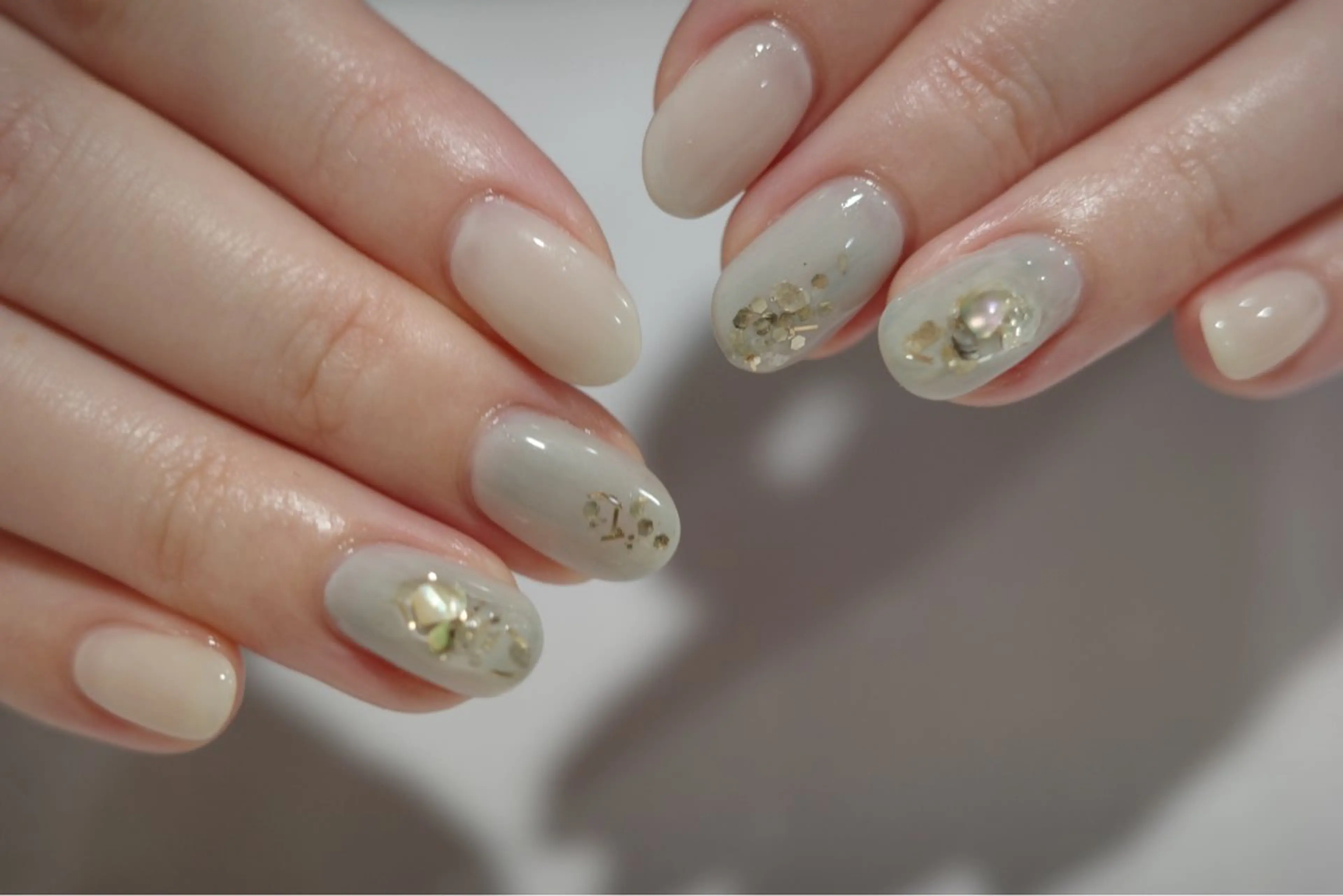 ネイル ニュアンスネイル オフィスネイル シンプルネイル ハンドネイル tete nailstudioのネイルデザイン