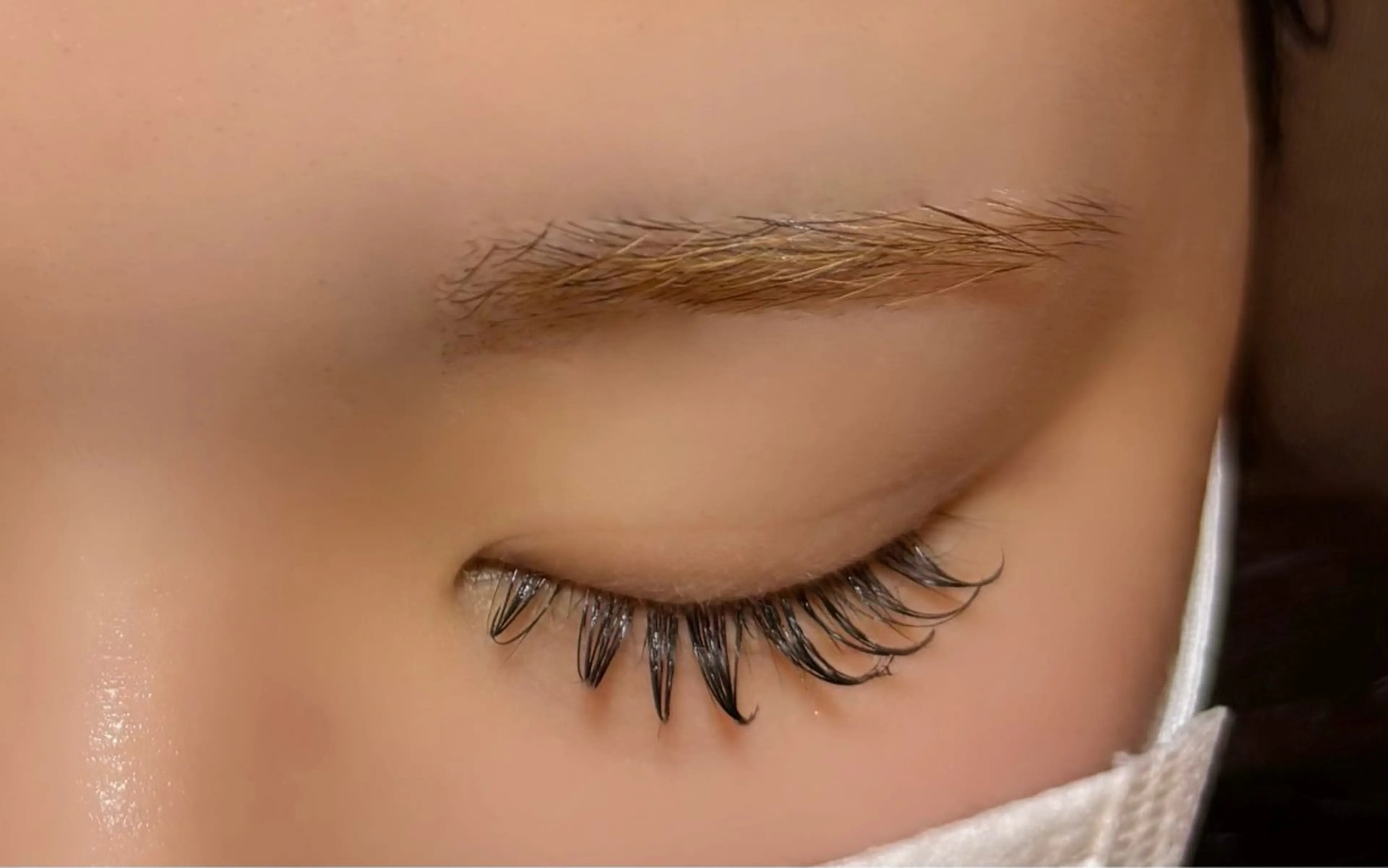 マツエク・マツパ meguru／マツパ ／マツエク／束感のマツエク・マツパデザイン