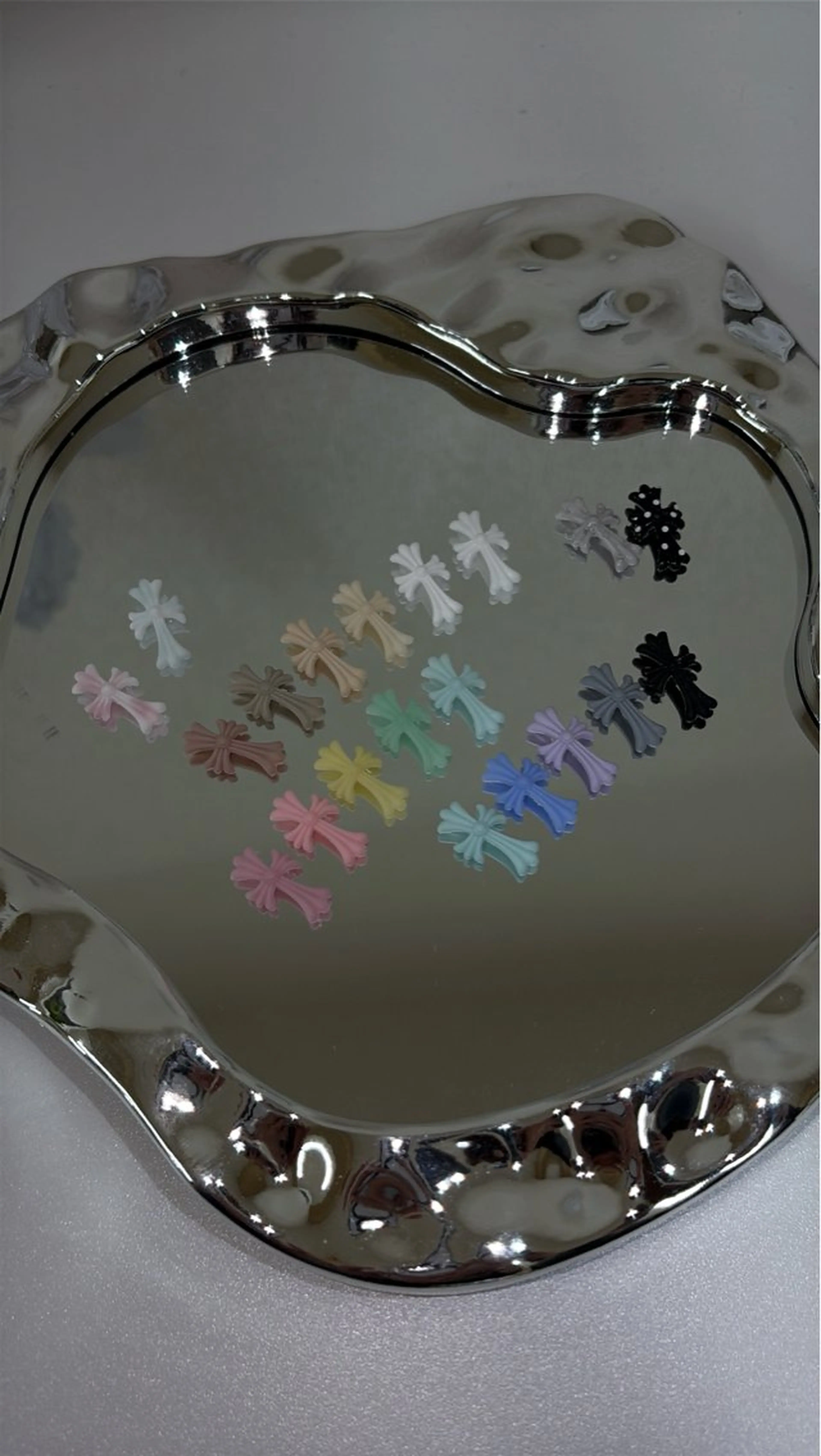 ネイル SHION  のネイルデザイン