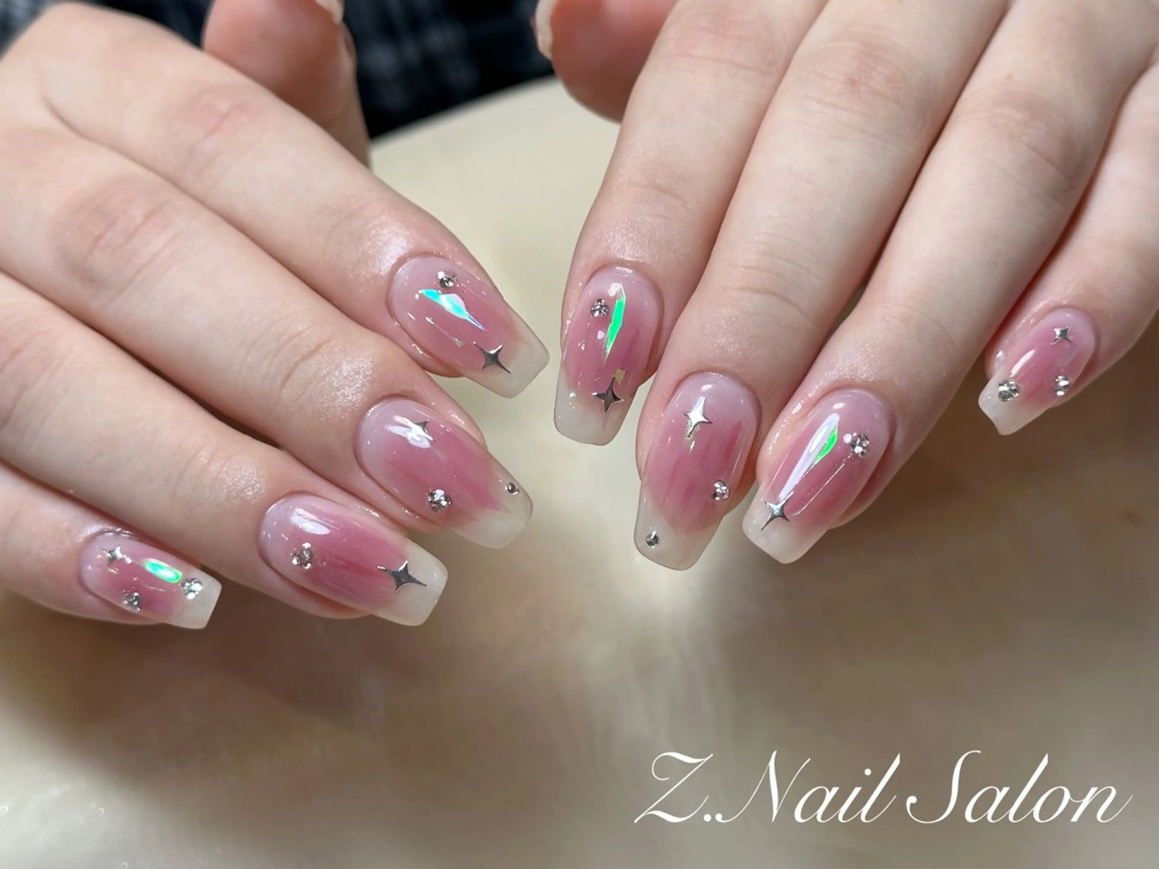 ネイル Z.Nail Salonのネイルデザイン