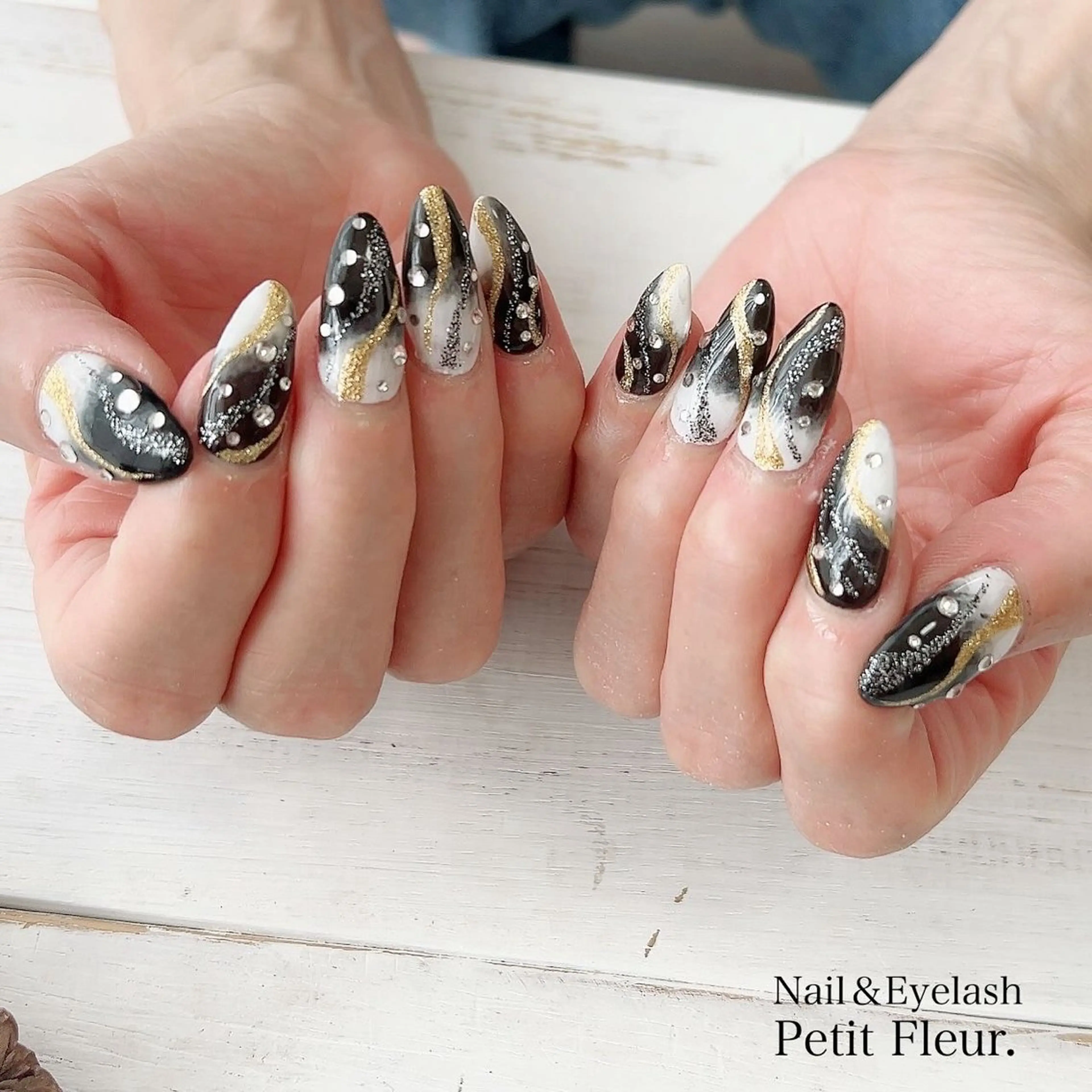 ネイル 青柳 亜梨奈のマツエク・マツパデザイン