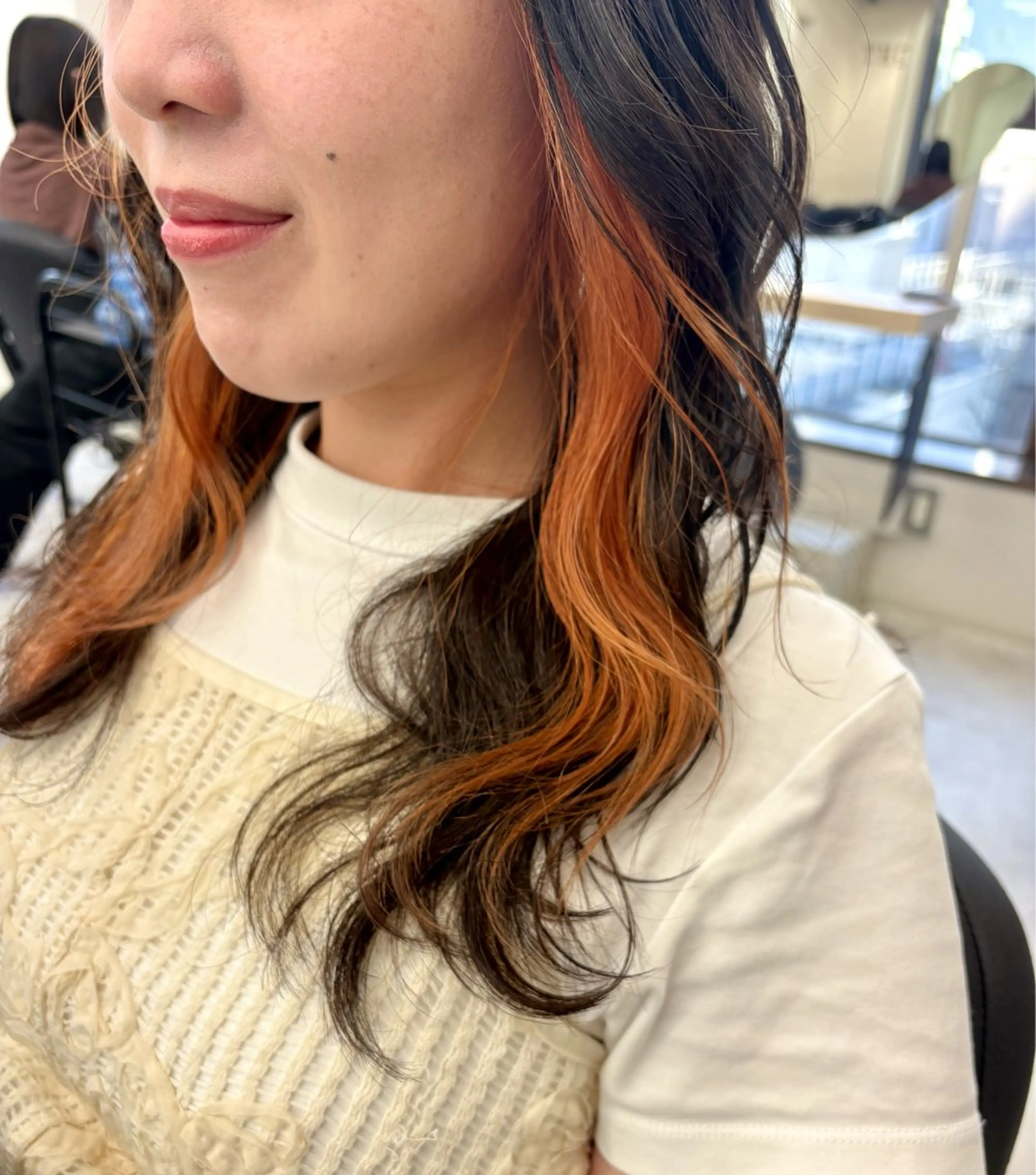 ロング カラー ベージュカラー ブリーチ インナーカラー オリーブベージュ オレンジ ヘアカラー ヘッドスパ Nao 【EIGHT札幌】のヘアスタイル