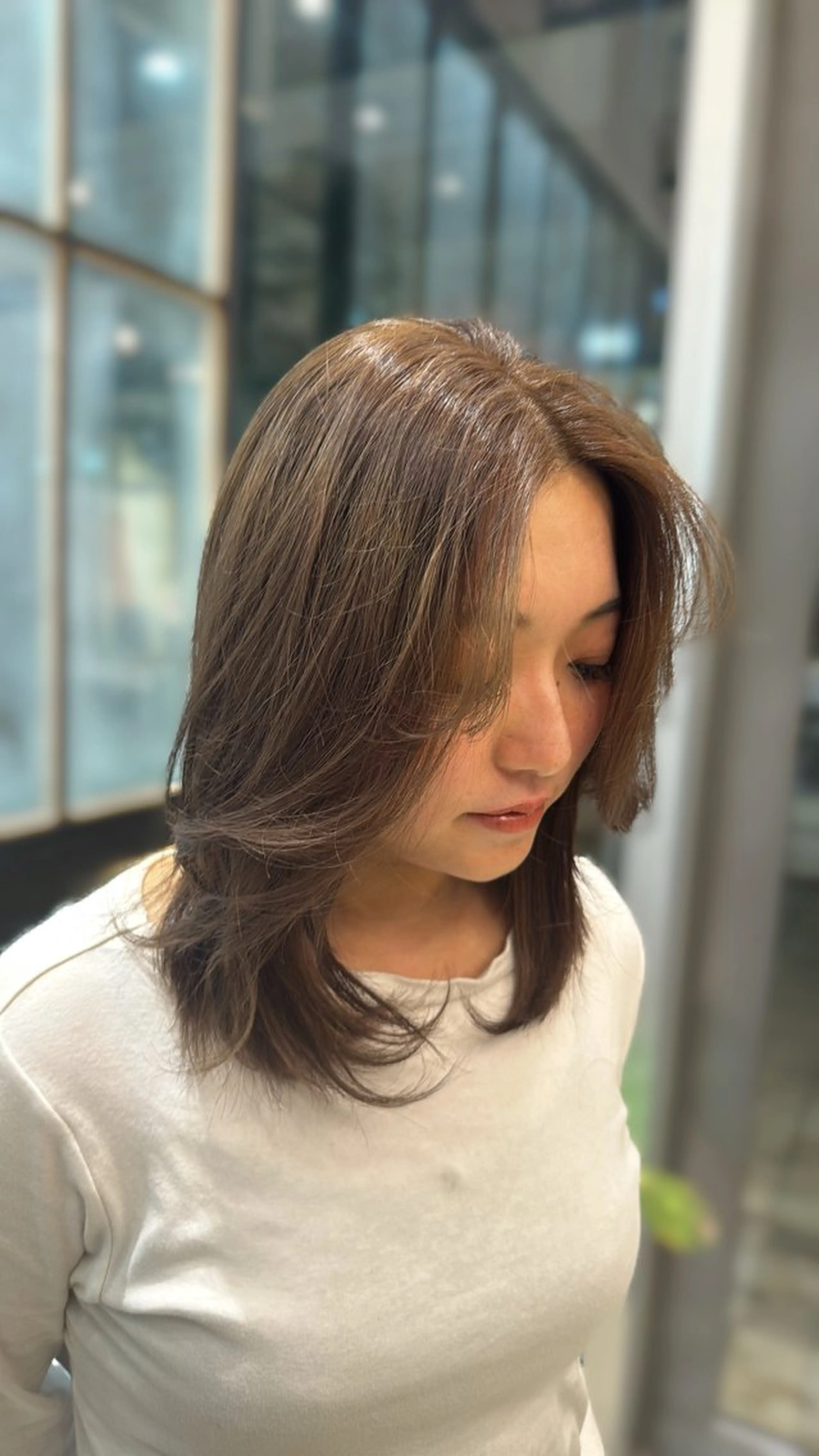 ミディアム カット ヘアカラー レイヤーカット /momocaのヘアスタイル