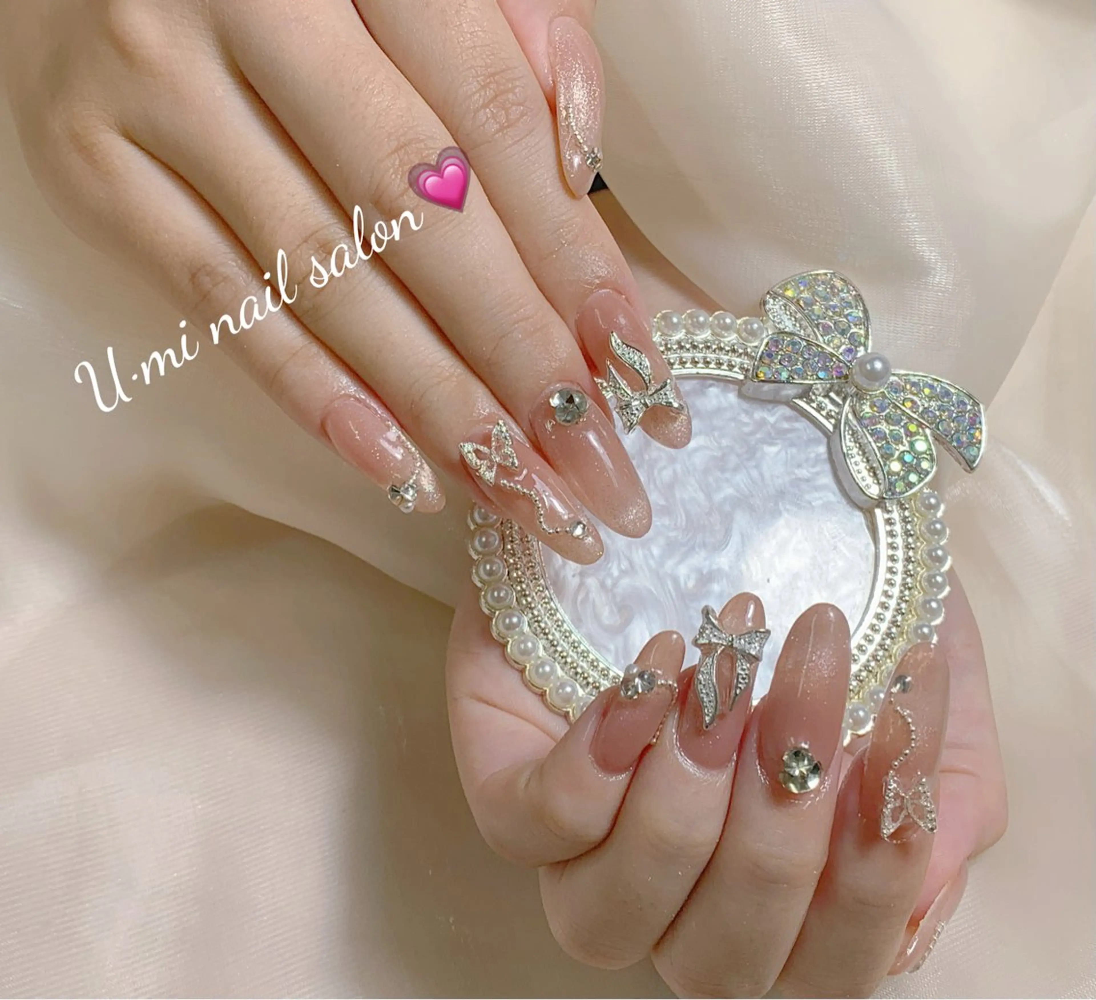 ネイル 持ち込み ハンドネイル U·Mi nail salon所属・U·Mi 上野御徒町容のネイルデザイン