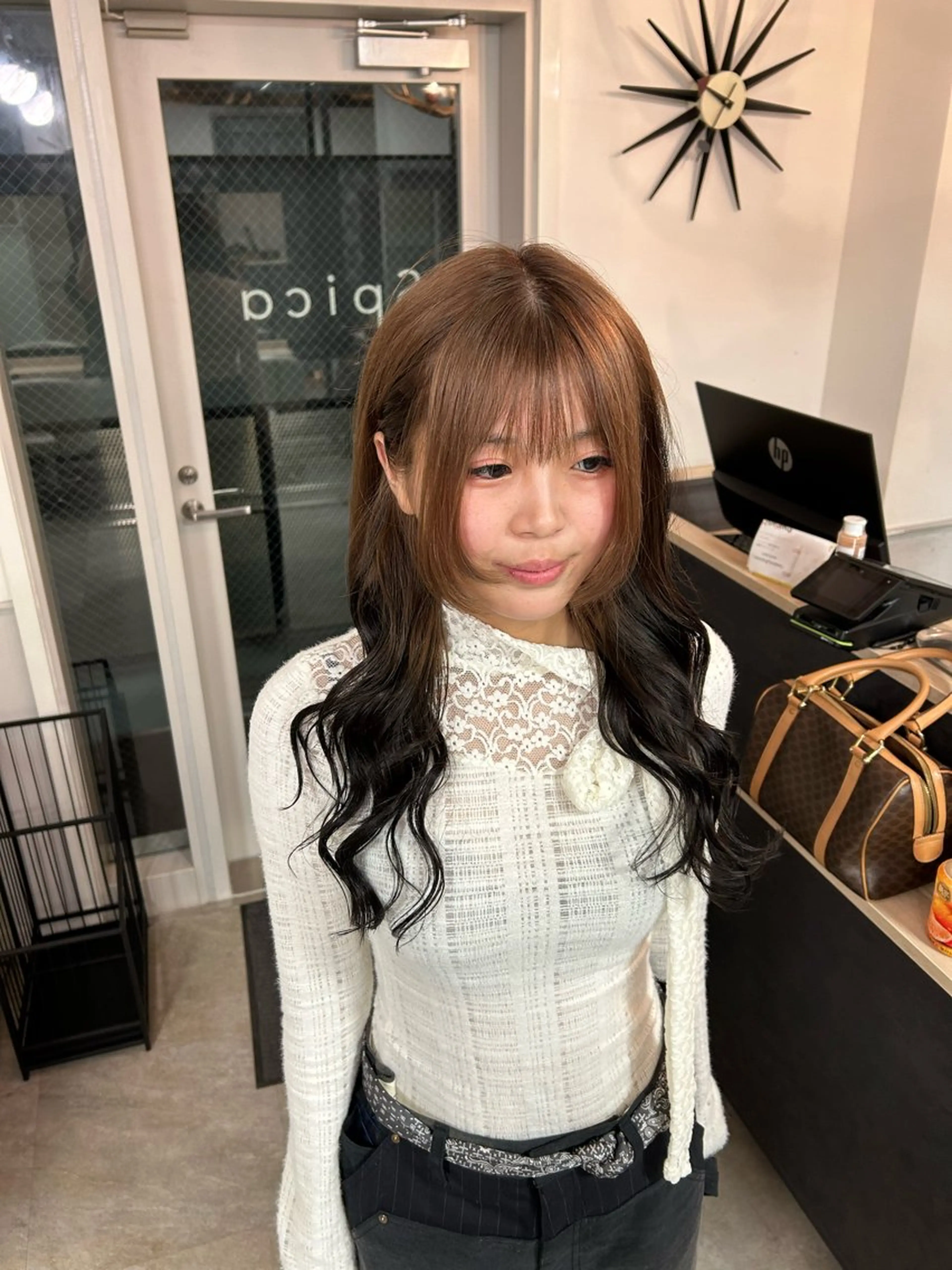 ロング カラー エクステ カット ヘアカラー エクステ 縮毛•ハイトーン ・着付け Runaのヘアスタイル