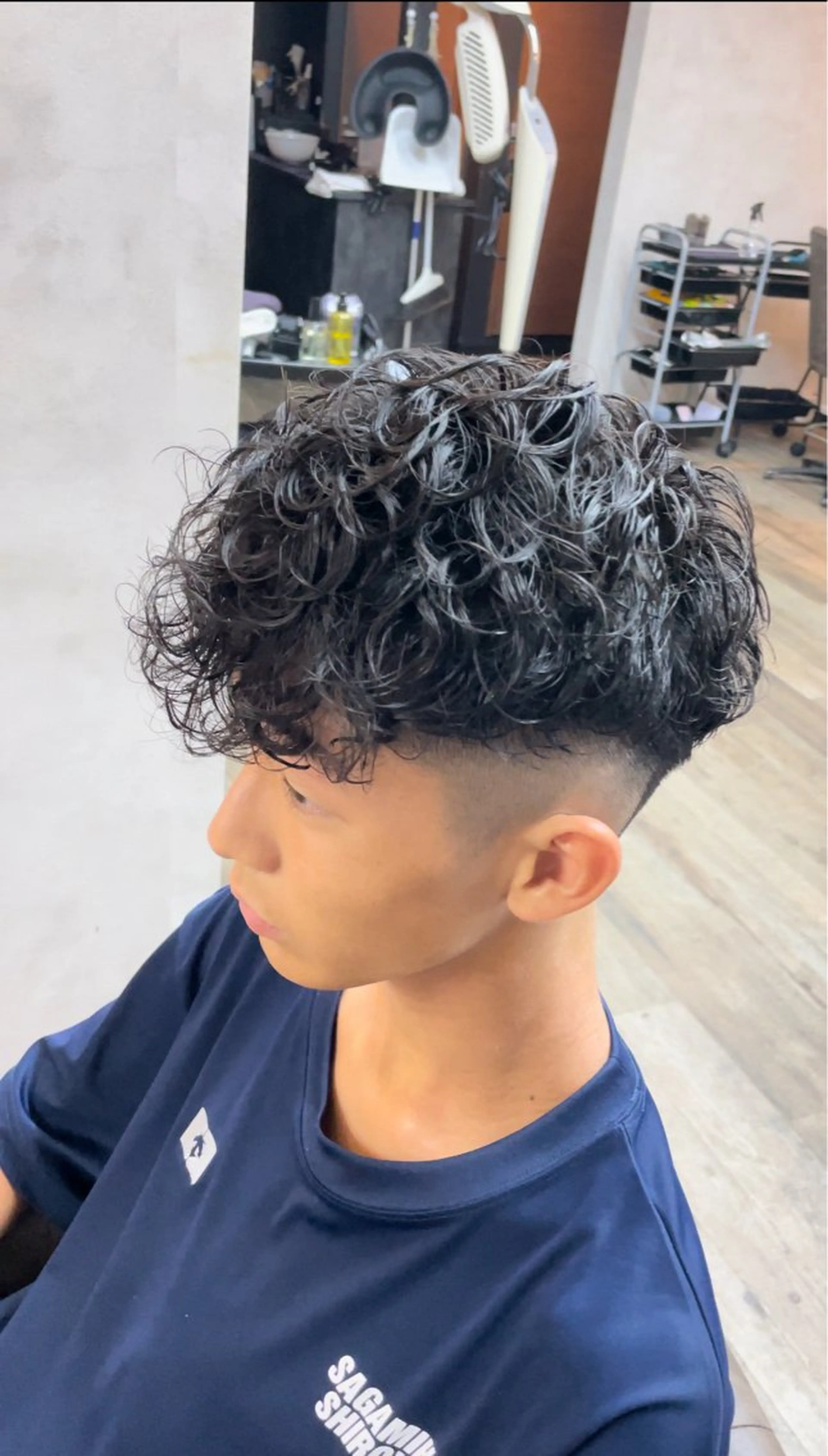 ショート メンズ 💇🏻‍♂️パーマ ニキ✨本田龍斗のヘアスタイル