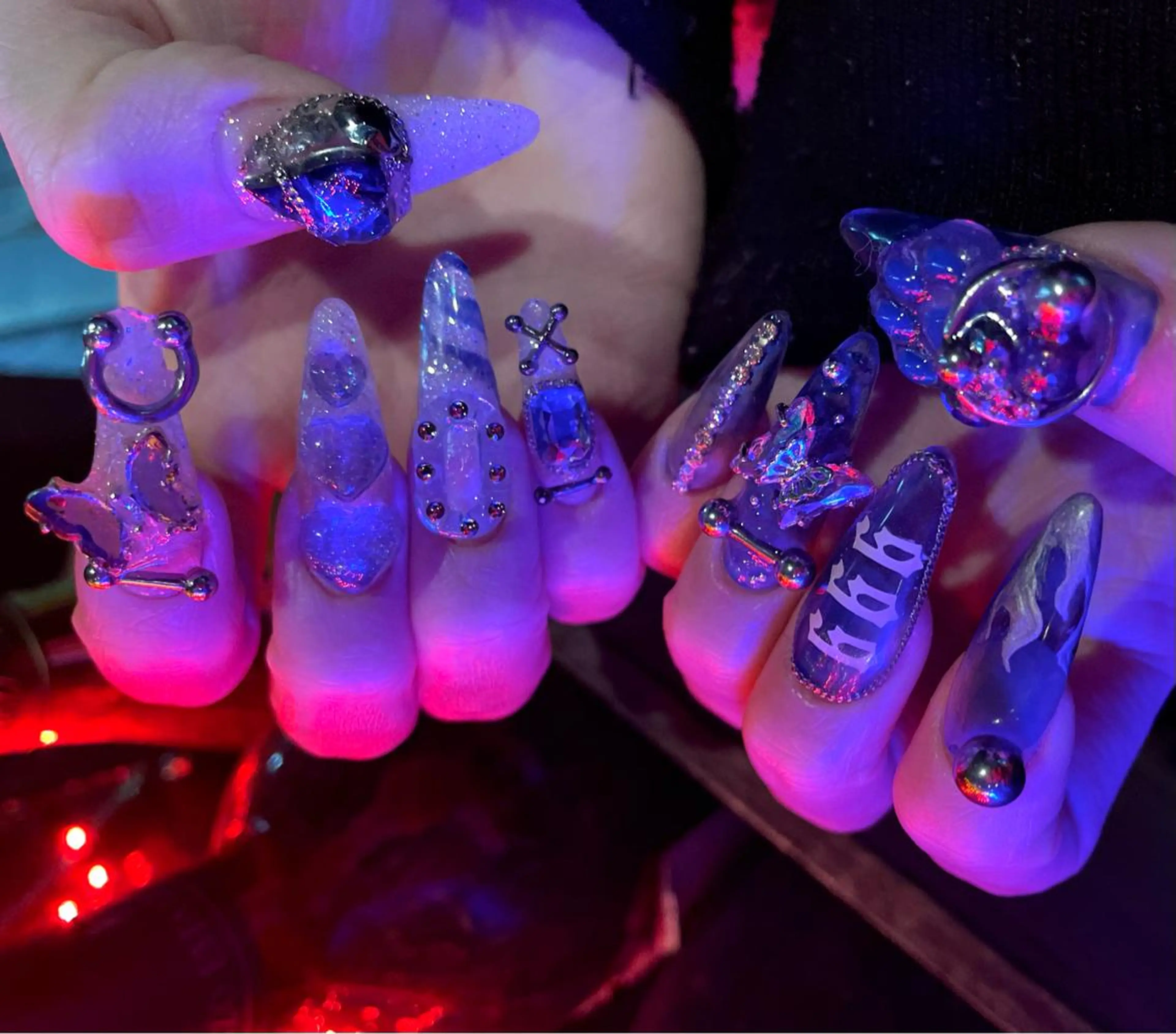 ネイル Spiky とうげ ふうかのネイルデザイン