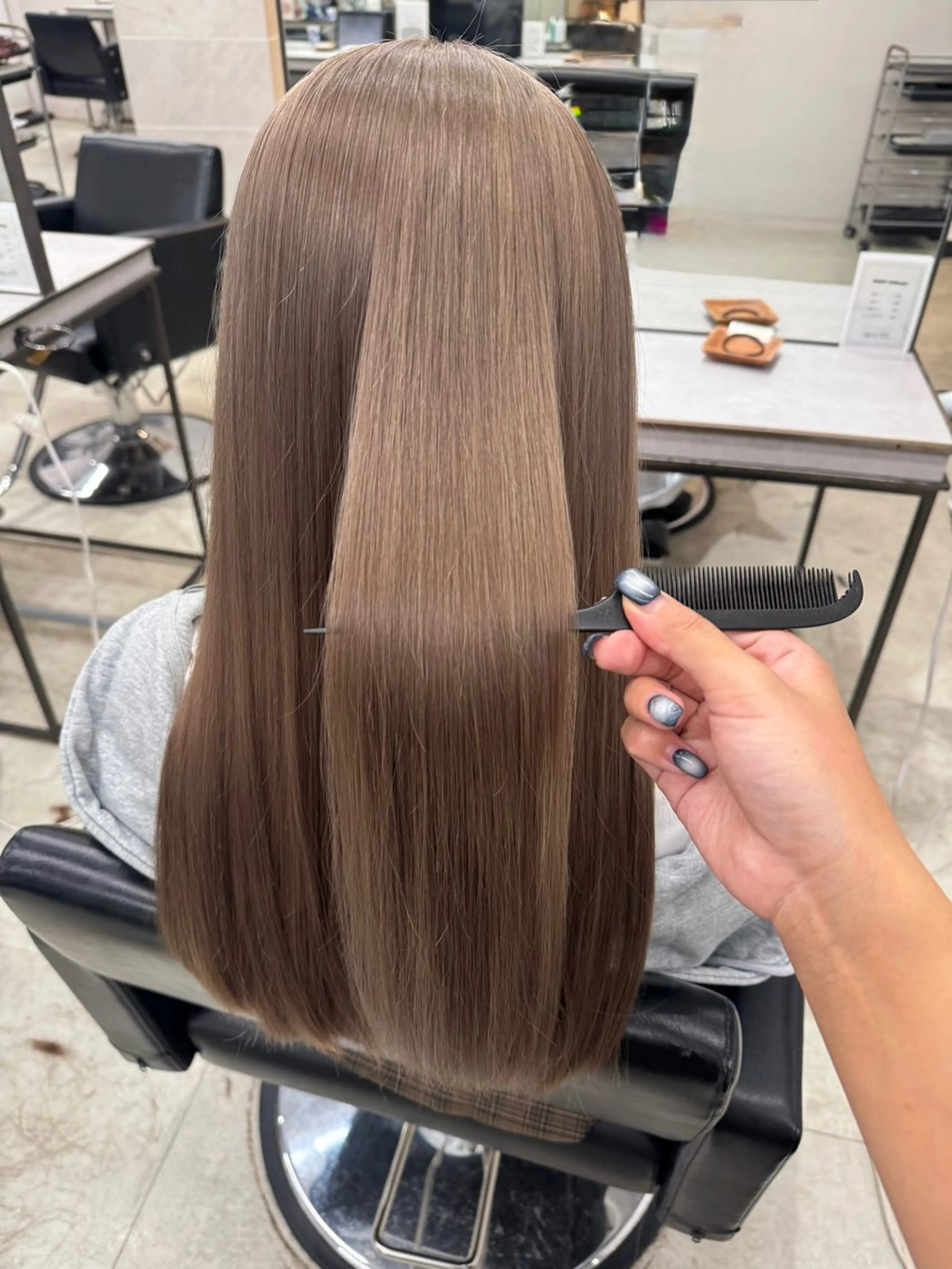 カラー 透明感カラー✨艶髪 制作🌱山根あゆみのヘアスタイル