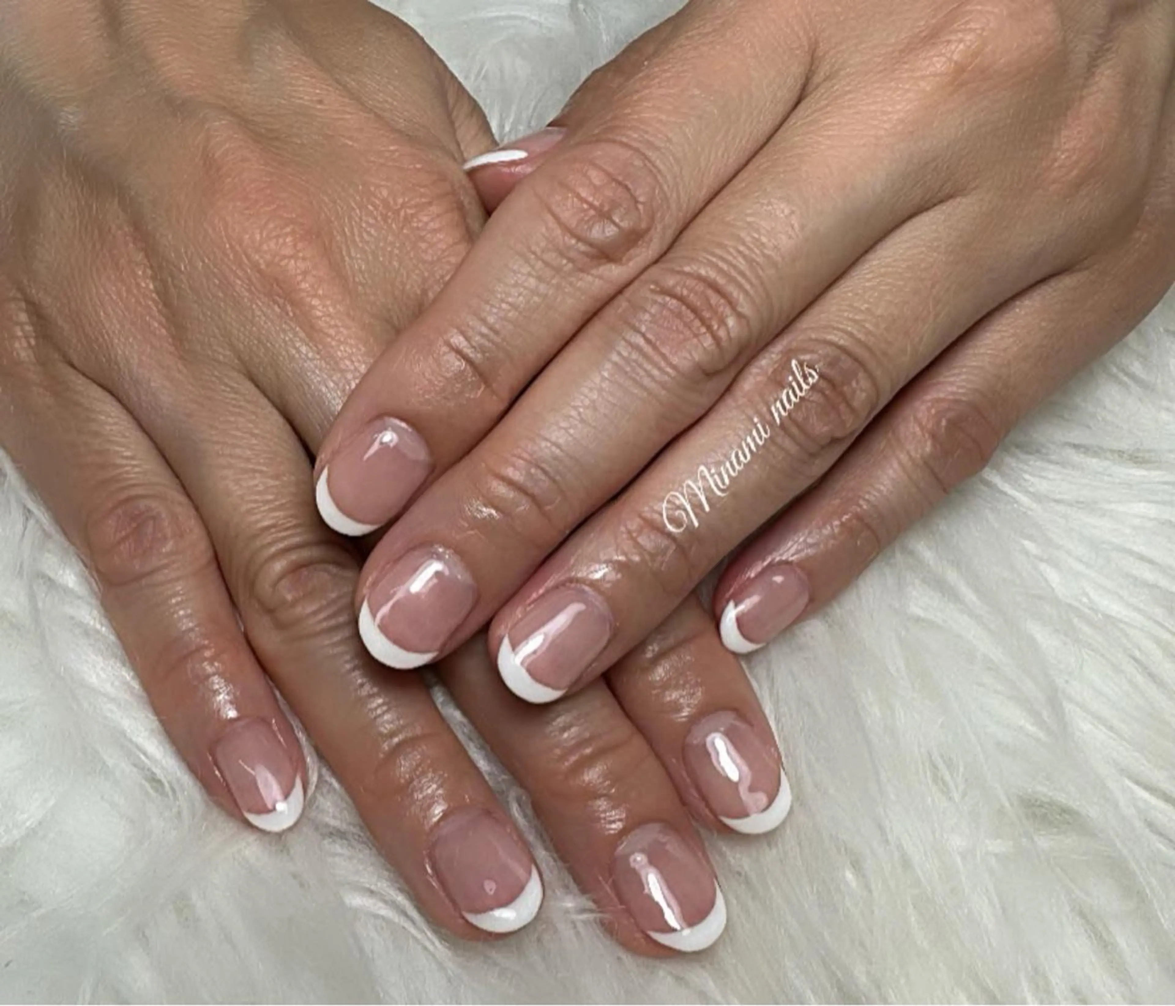 ネイル カジュアル フレンチネイル Minami Nailsのネイルデザイン